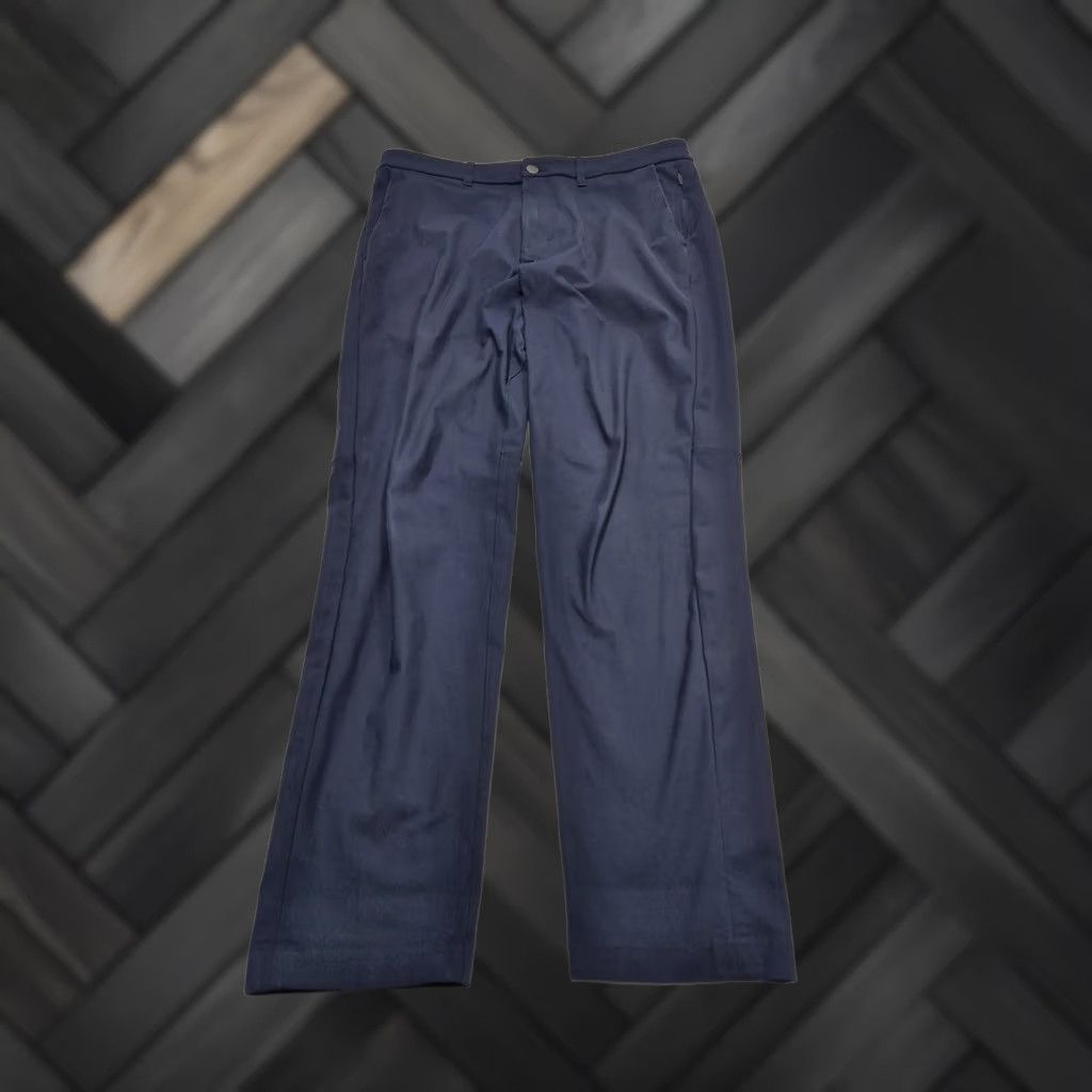 Lululemon Lululemon Commission Pant Slim Warpstreme Men's 32x30 Blue Commute Pants Flat Front Size US 32 / EU 48 - 1 Thumbnail