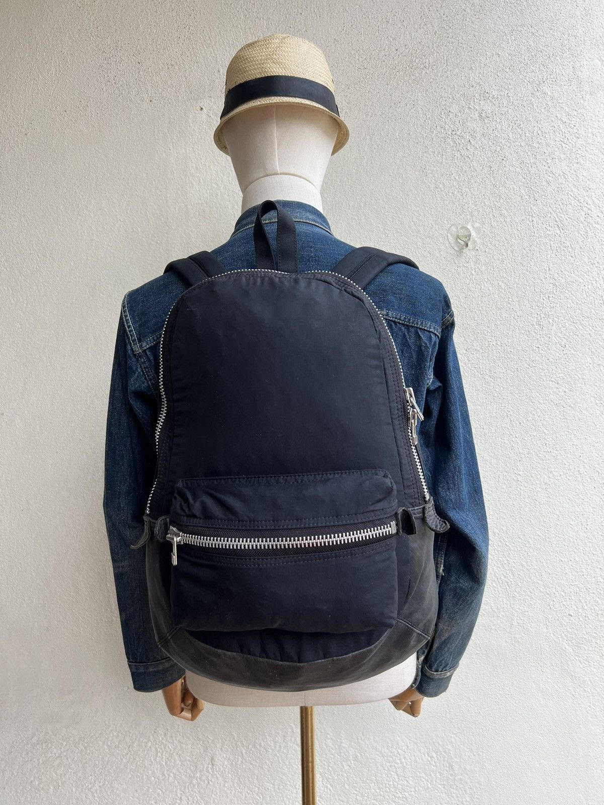 Leather Vintage Lounge Lizard Patina Leather Nylon Backpack Bag Size ONE SIZE - 5 Thumbnail