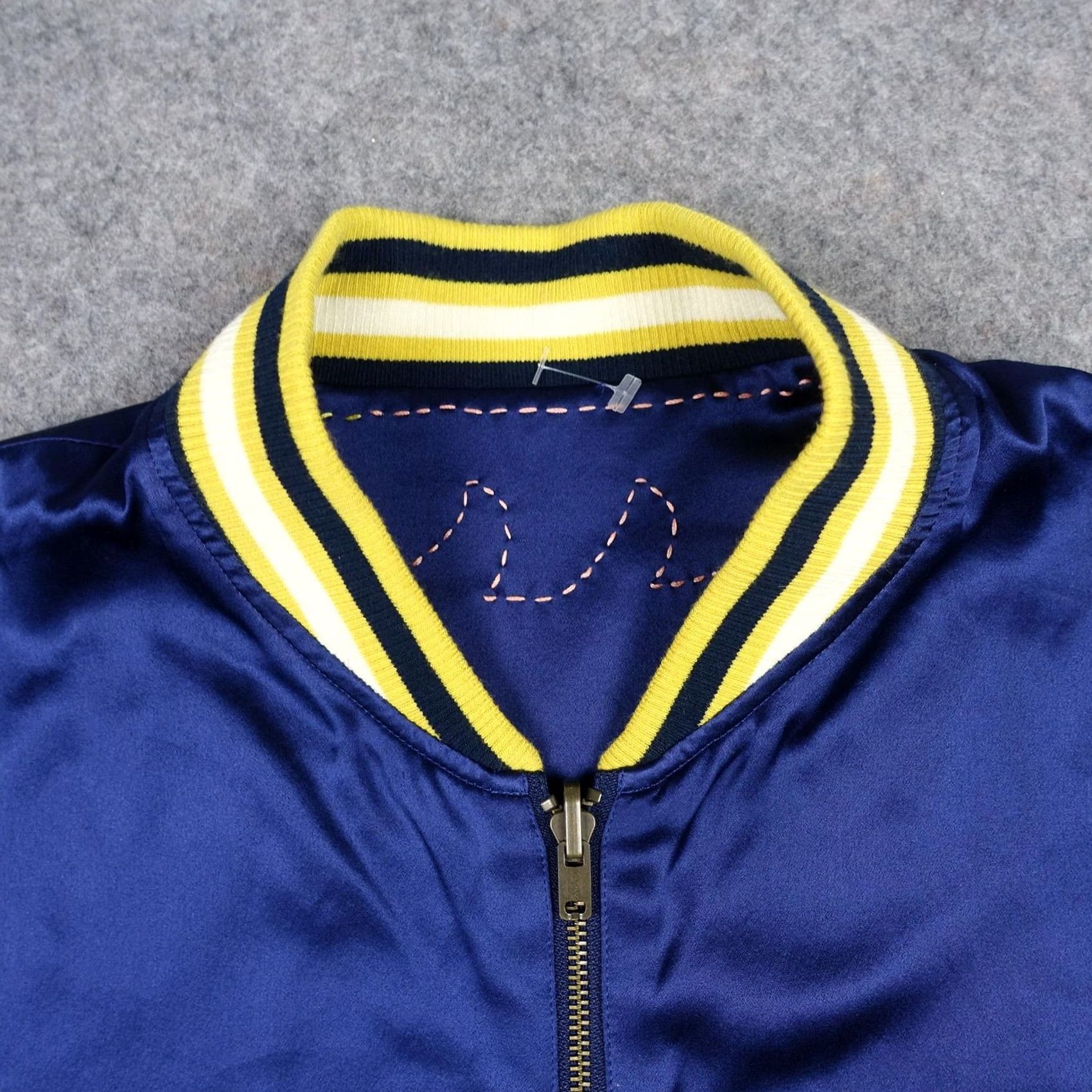 Tsumori Chisato VINTAGE Tsumori Chisato Jacket Womens 2 Blue Silk Reversible Mermaid Shell Art Bomber Size XS / US 0-2 / IT 36-38 - 2 Thumbnail