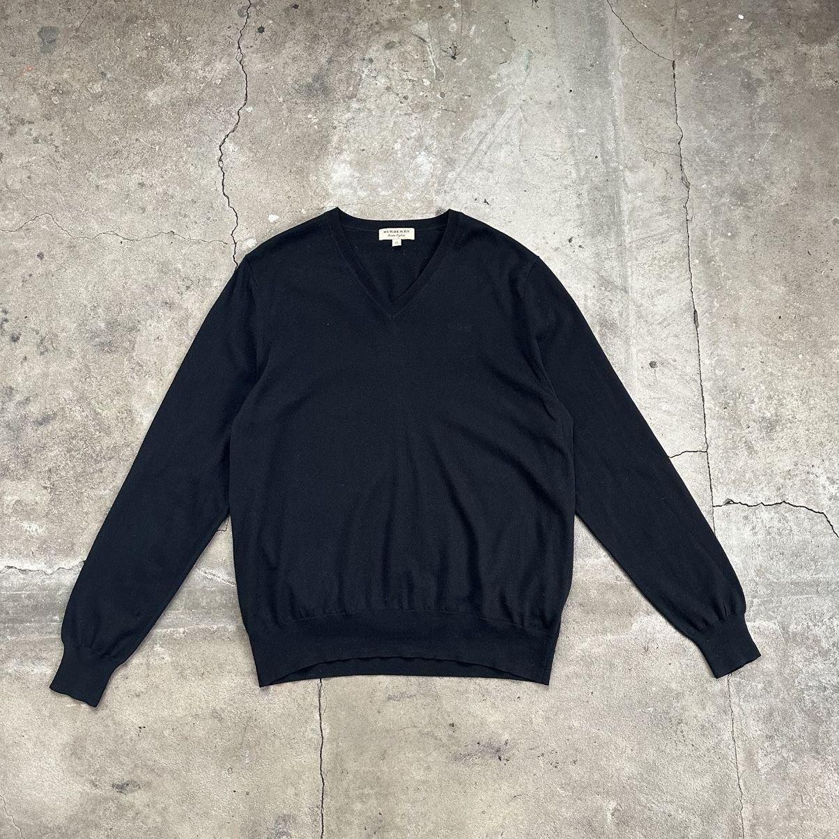 Burberry Burberry London black v neck merino wool sweater Size US XL / EU 56 / 4 - 1 Thumbnail