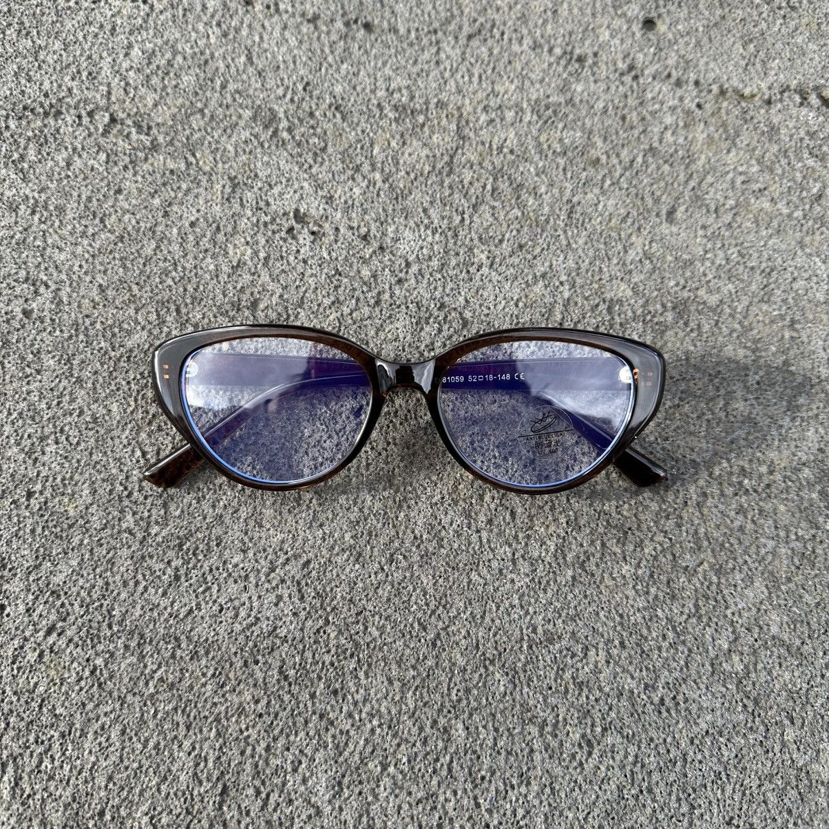 Other GLASSES FRAME BRAND NEW CLASSIC RETRO VINTAGE YT81059-03 Size ONE SIZE - 1 Thumbnail