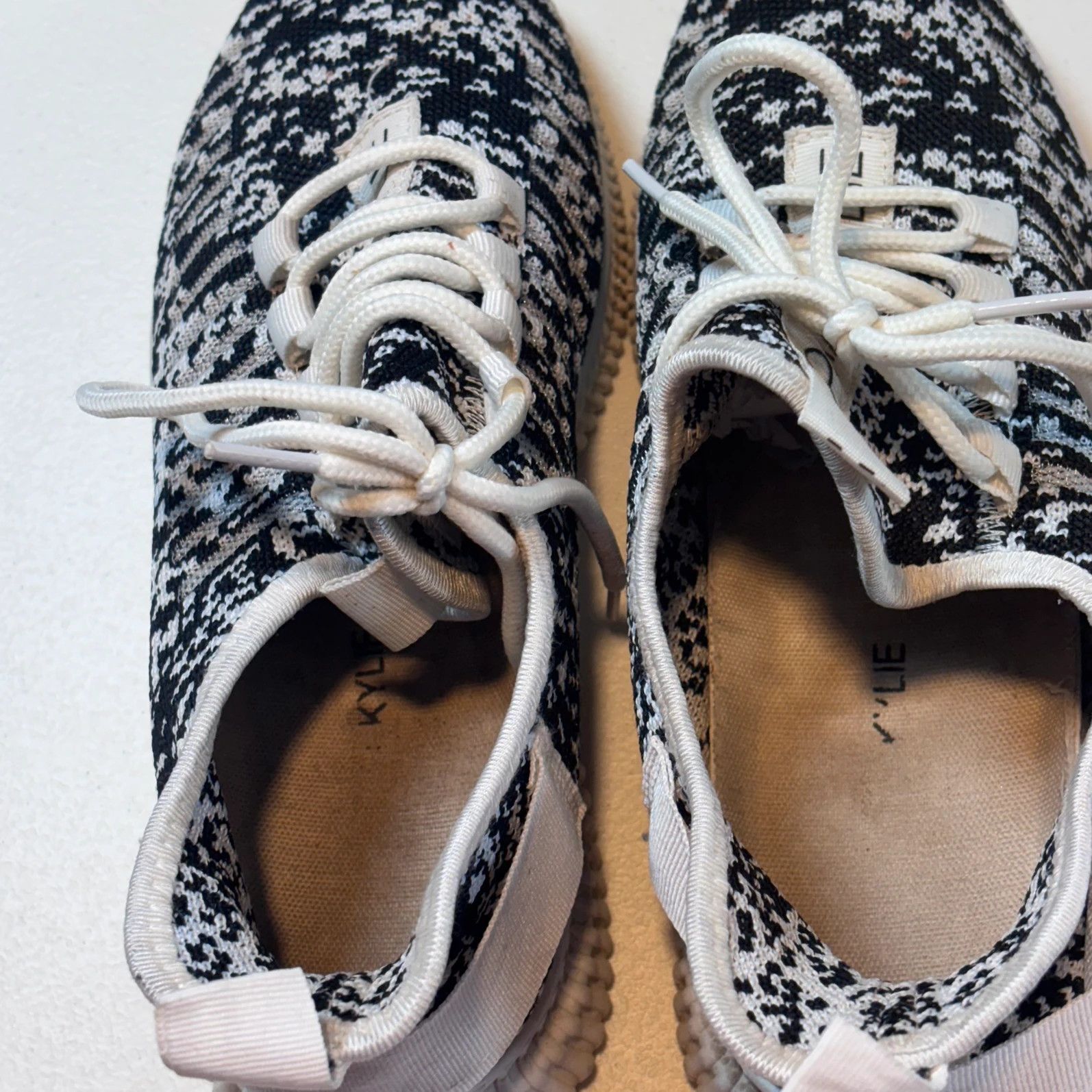Kendall And Kylie Kendall + KYLIE Brandy Knit women's Sz 7 Shoes Size US 7 / IT 37 - 7 Thumbnail