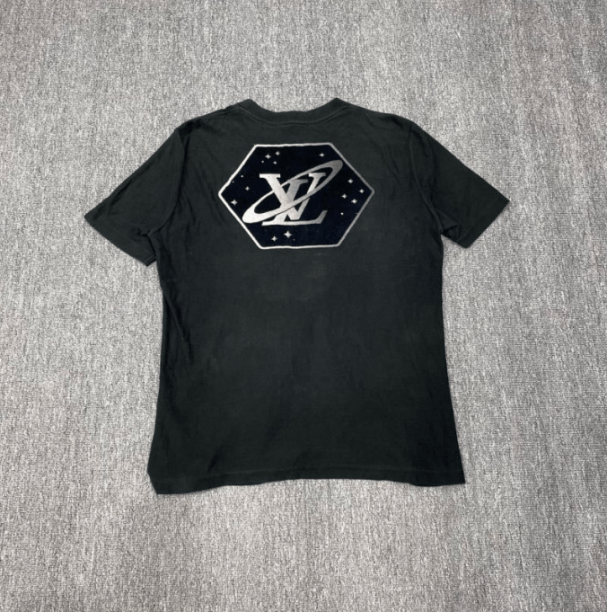 Louis Vuitton Louis Vuitton Short-sleeve T-shirt Size US L / EU 52-54 / 3 - 2 Thumbnail