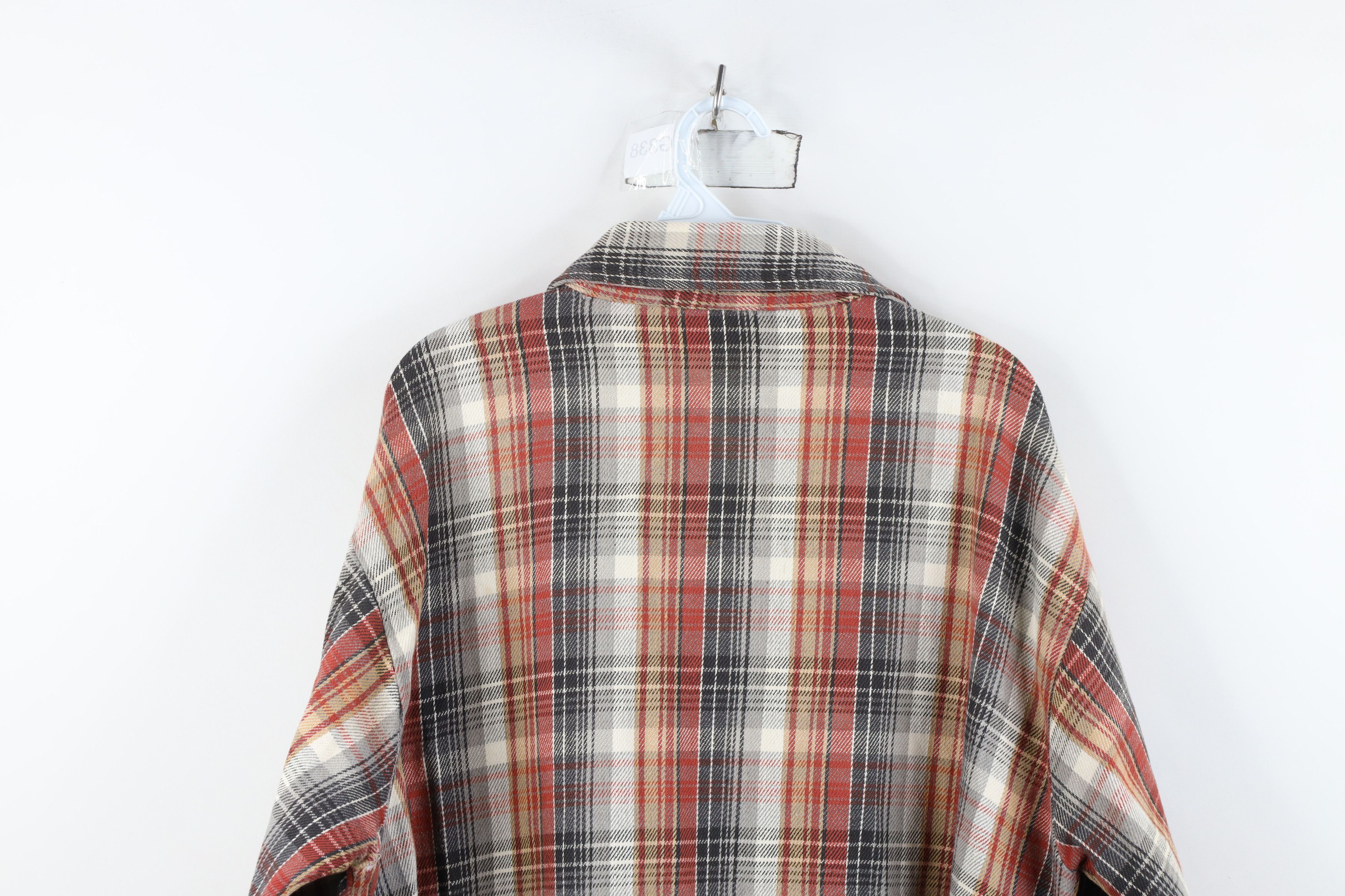 Vintage Vintage 70s Streetwear Heavyweight Button Shirt Plaid USA Size US XL / EU 56 / 4 - 10 Thumbnail