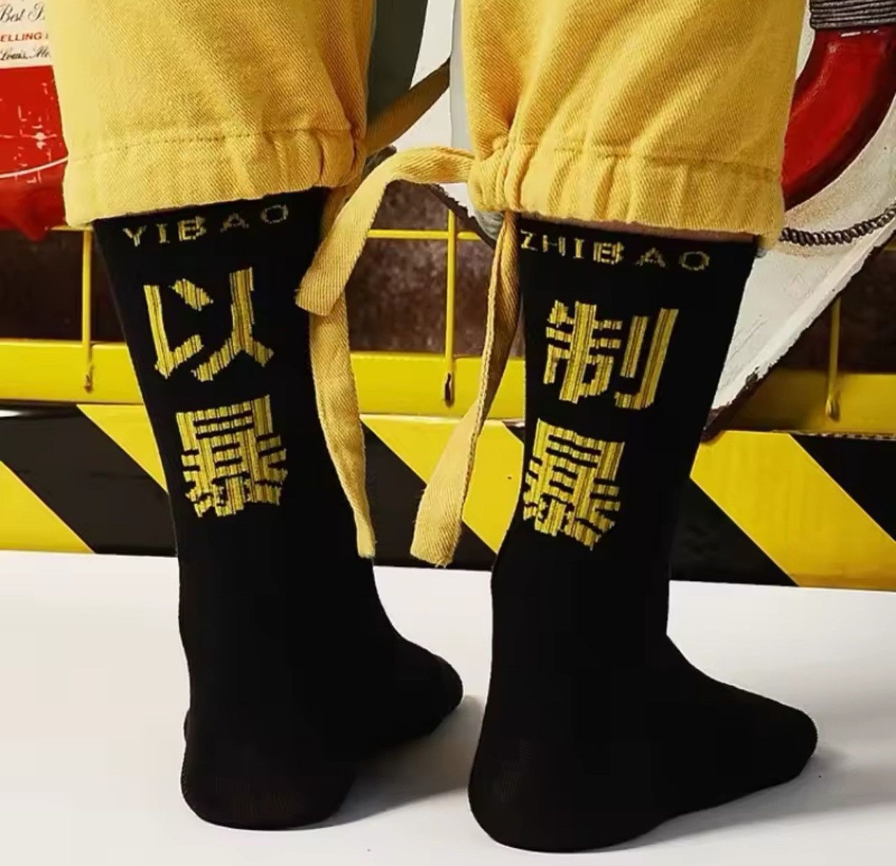 Converse × Happy Socks Hip Hop Chinese Characters Skateboard Cotton Socks (1 pairs) Size ONE SIZE - 5 Thumbnail