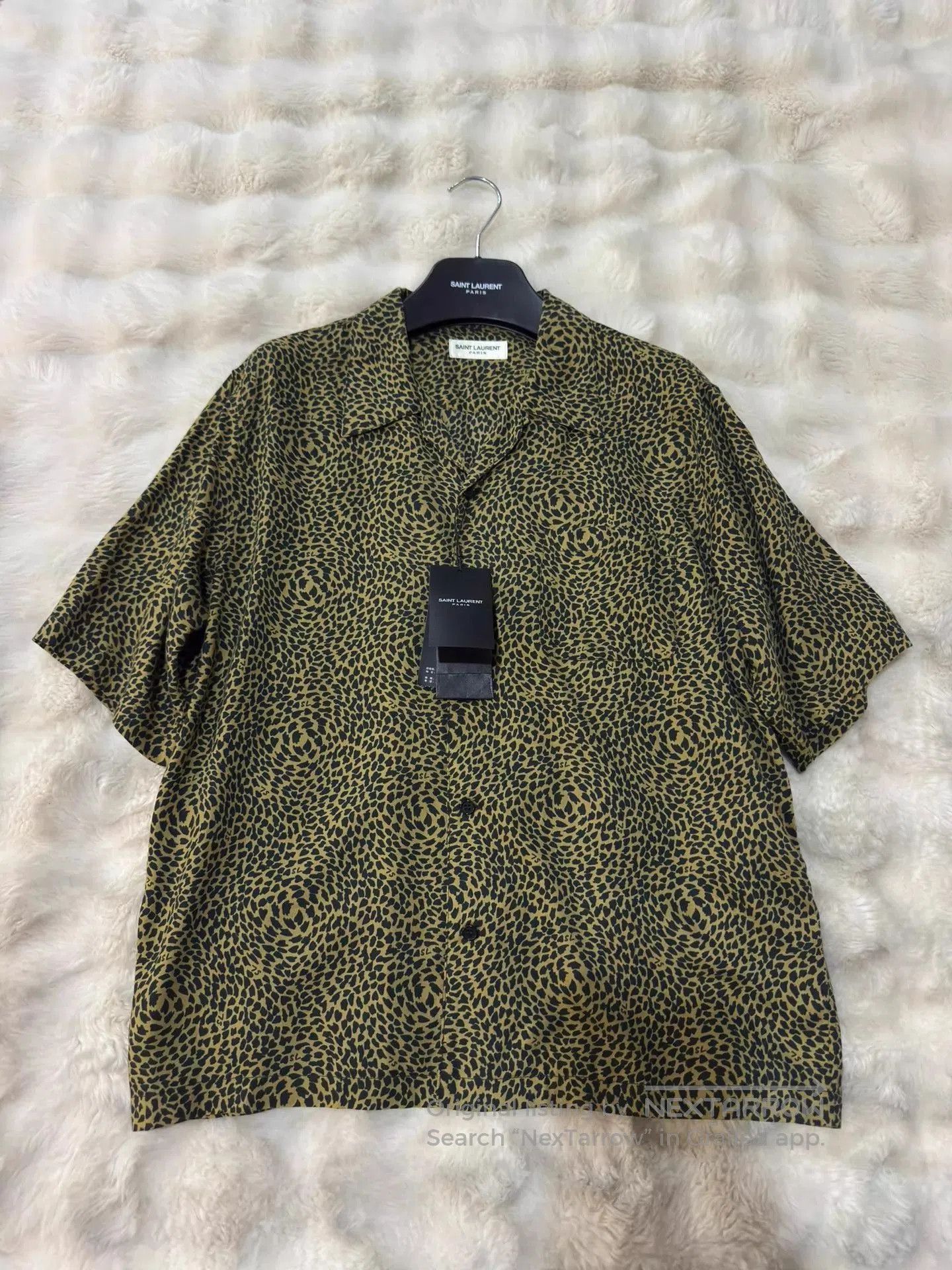 Yves Saint Laurent Multi Leopard Print Short Sleeve Button-Up Shirt. Size US M / EU 48-50 / 2 - 1 Thumbnail