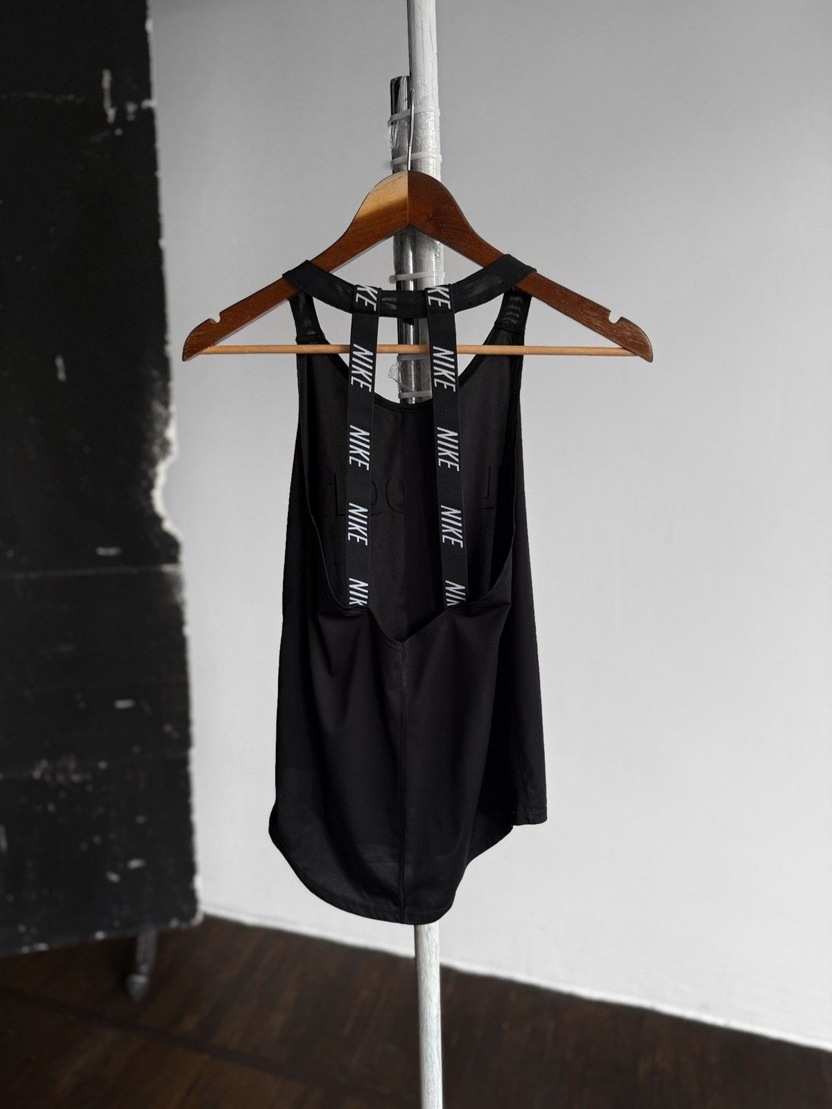 Nike Nike Just Do It Womens Black Sports Tank Top Center Print Size XS / US 0-2 / IT 36-38 - 2 Thumbnail