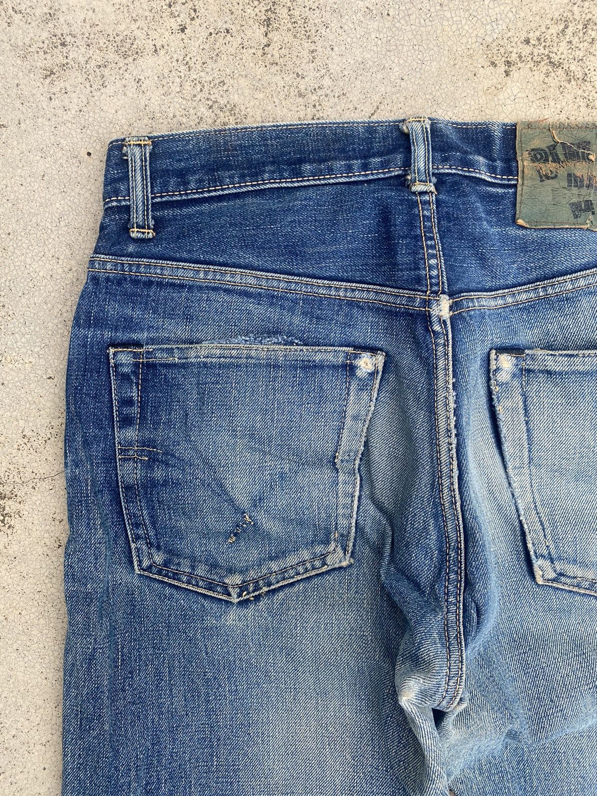Blue Blue Japan × Japanese Brand × Le Grande Bleu (L.G.B.) Blue Blue Japan Distressed Selvedge Honeycomb Clawmark Denim Size US 29 - 16 Thumbnail
