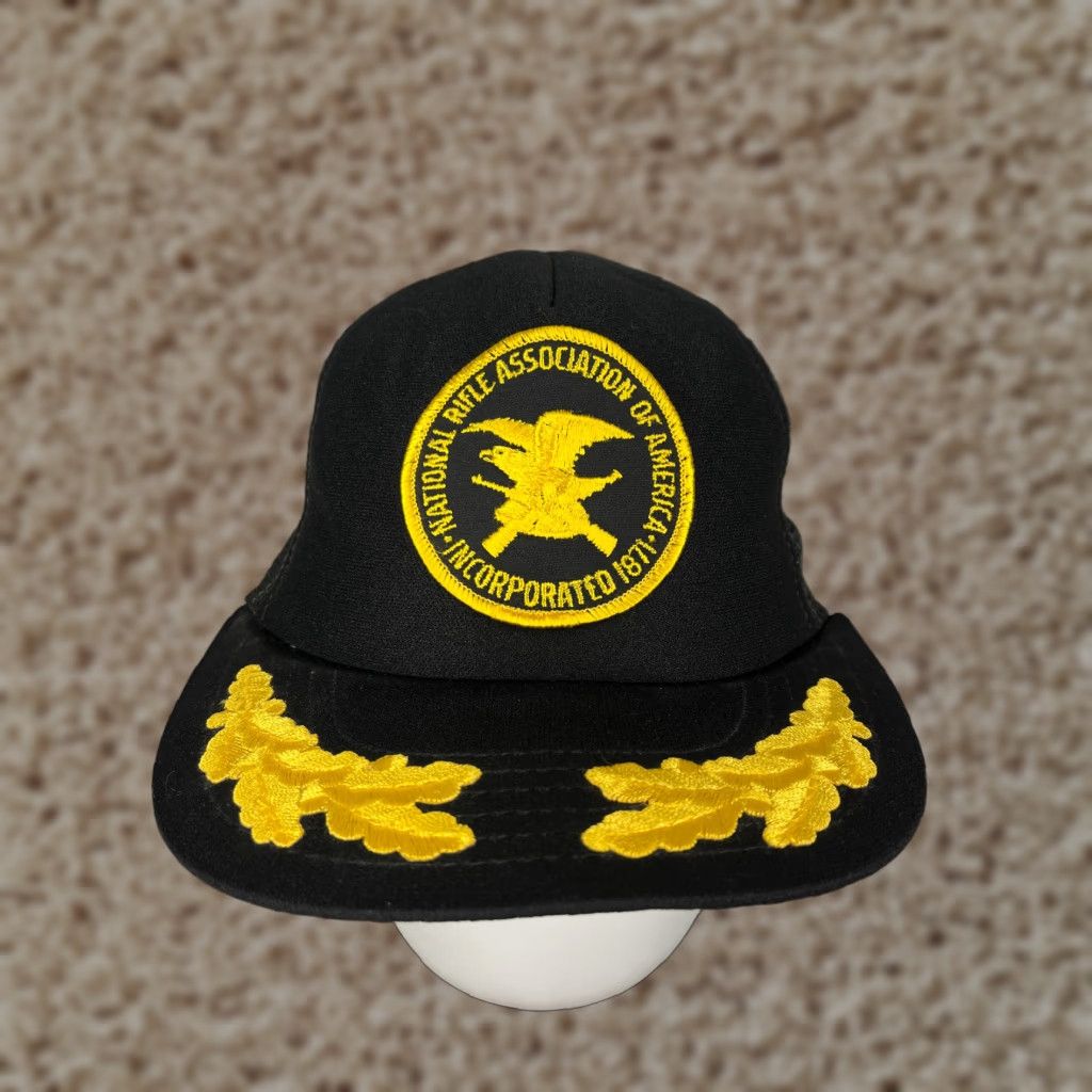 Disney VINTAGE National Rifle Association 1871 Hat Cap Snap Back Adult Black Scrambled Eggs Disney World USA 80s Micky Mouse Trucker Hat Mens Size ONE SIZE - 1 Thumbnail