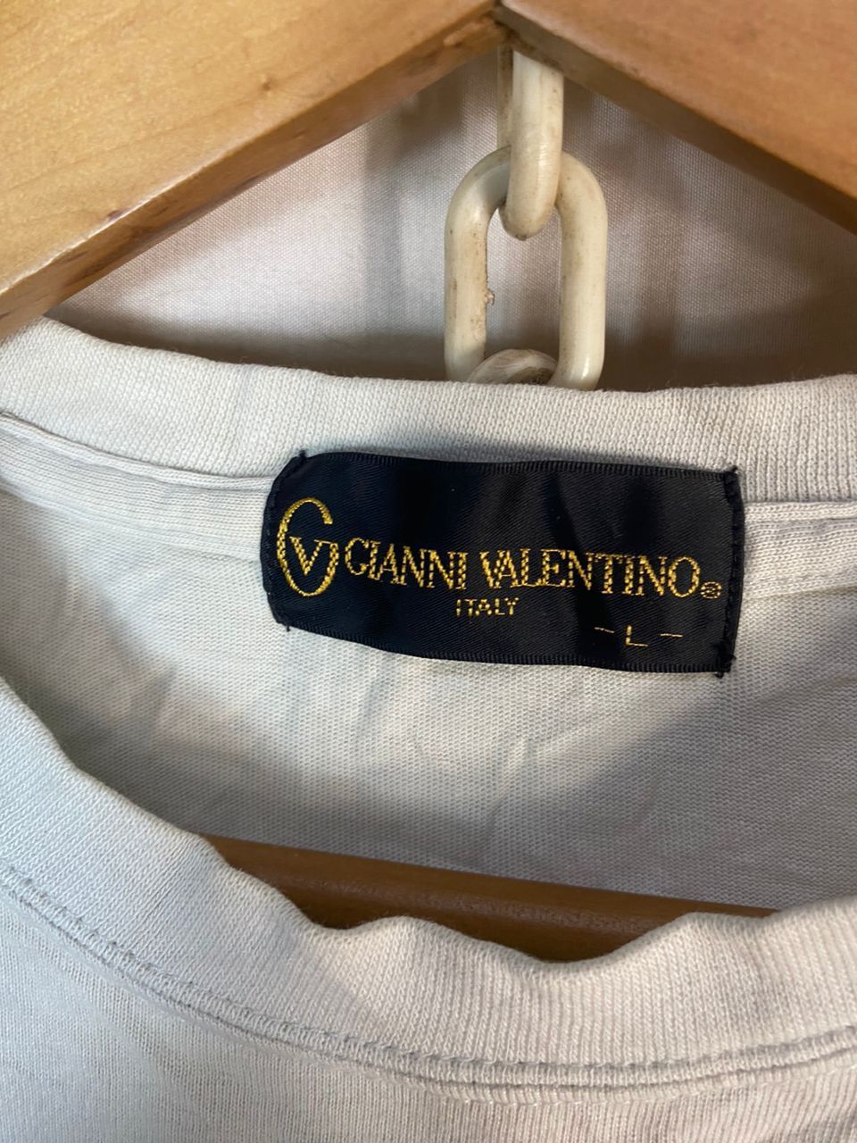 Japanese Brand Gianni Valentino backhit single pocket tshirt Size US L / EU 52-54 / 3 - 5 Thumbnail