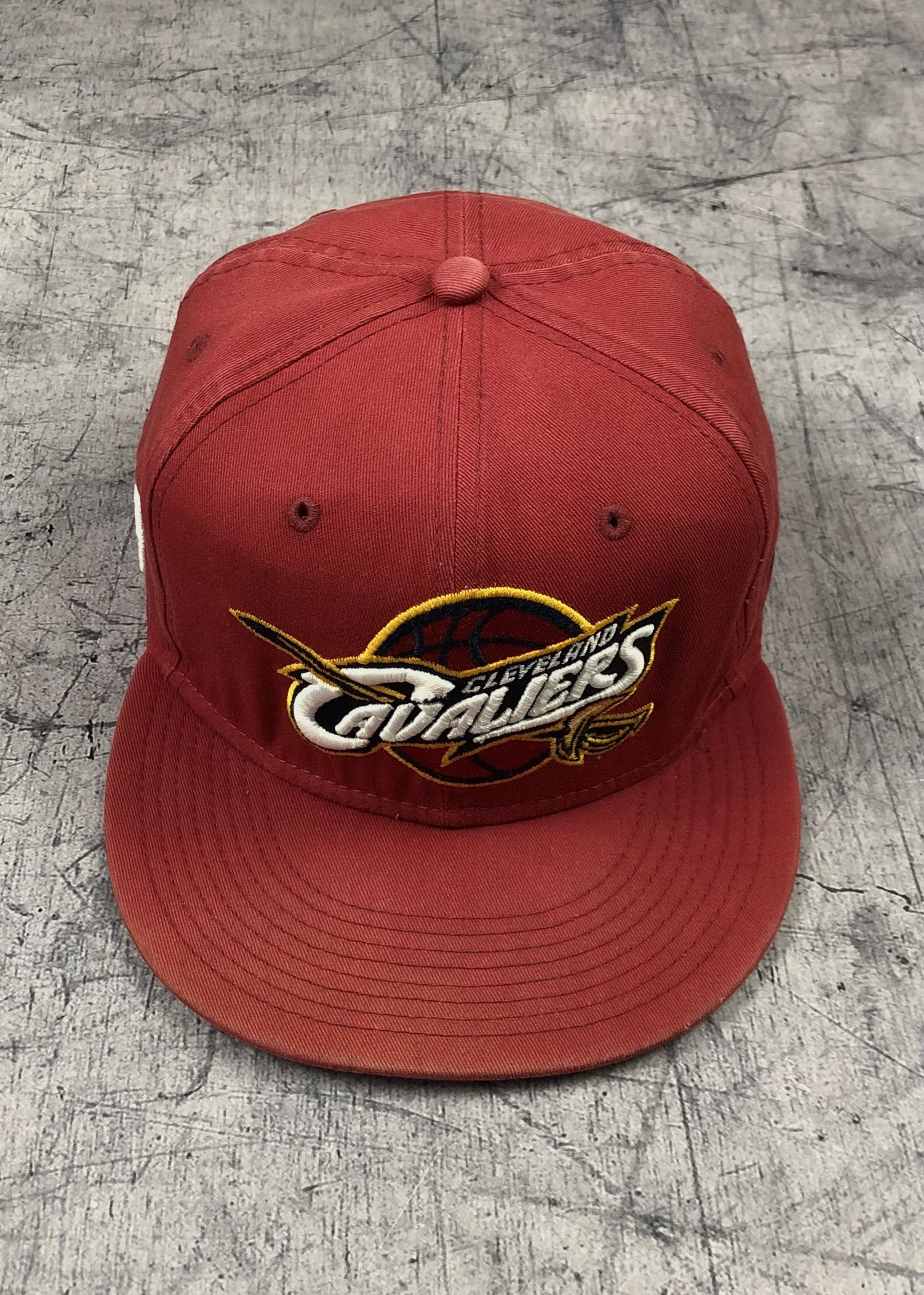 NBA Vintage NBA Cleveland Cavaliers Cap Size ONE SIZE - 1 Thumbnail