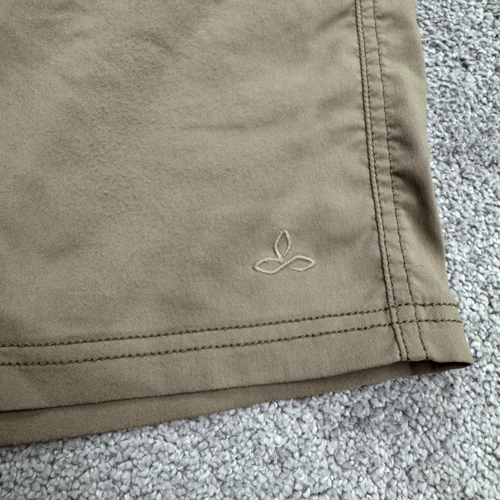 Prana Prana Chino Shorts Mens 32x9 Brown Nylon Outdoor Hiking Flat Front Casual/Travel 9" Inseam Mens Size US 32 / EU 48 - 7 Thumbnail
