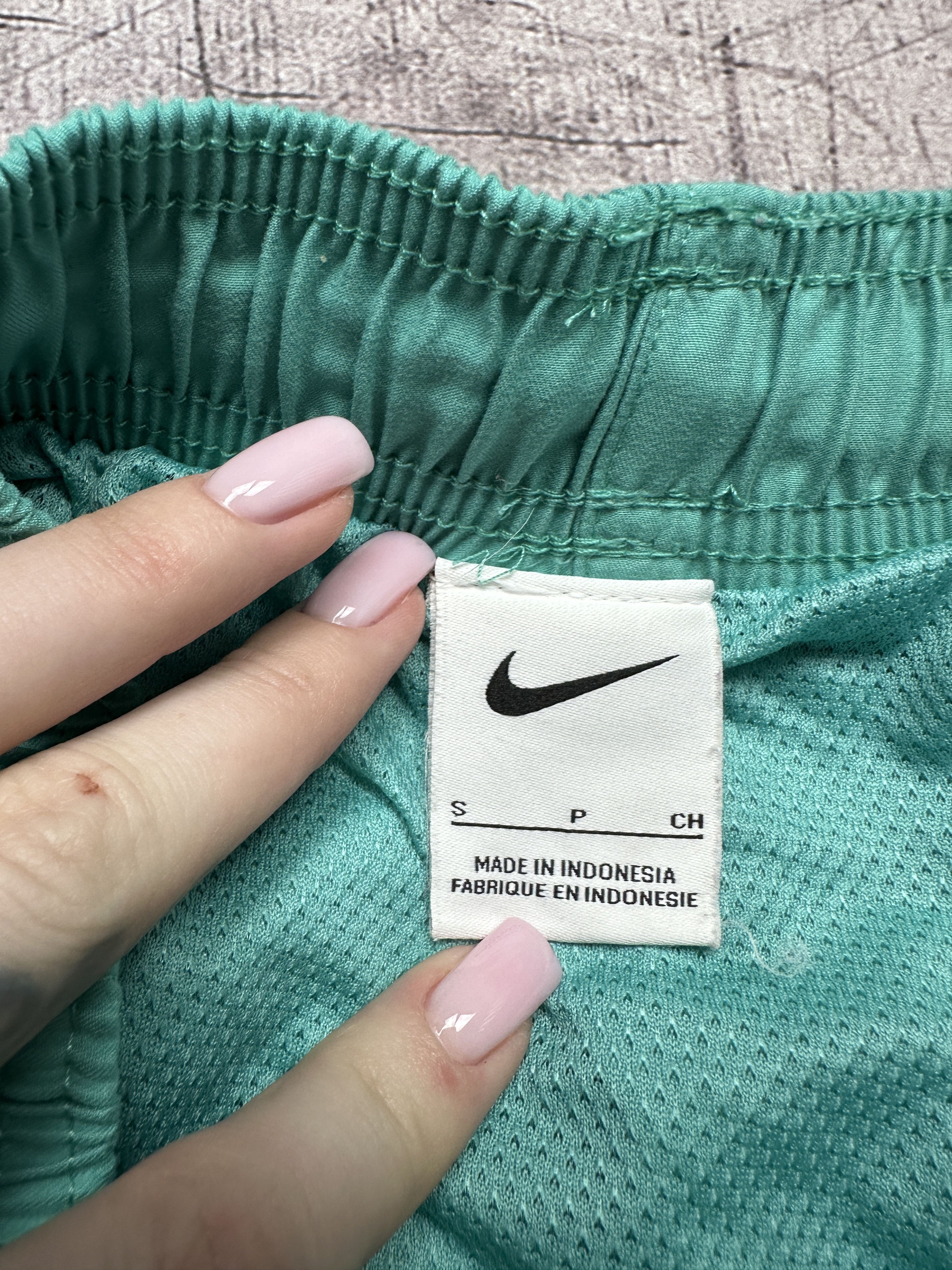 Nike Nike Mens Nylon Shorts Size US 30 / EU 46 - 5 Thumbnail