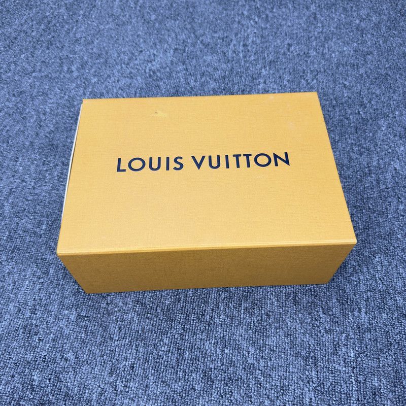 Louis Vuitton Louis Vuitton Women's Time Out Low Top Sneakers -2508 Size US 6 / IT 36 - 6 Thumbnail