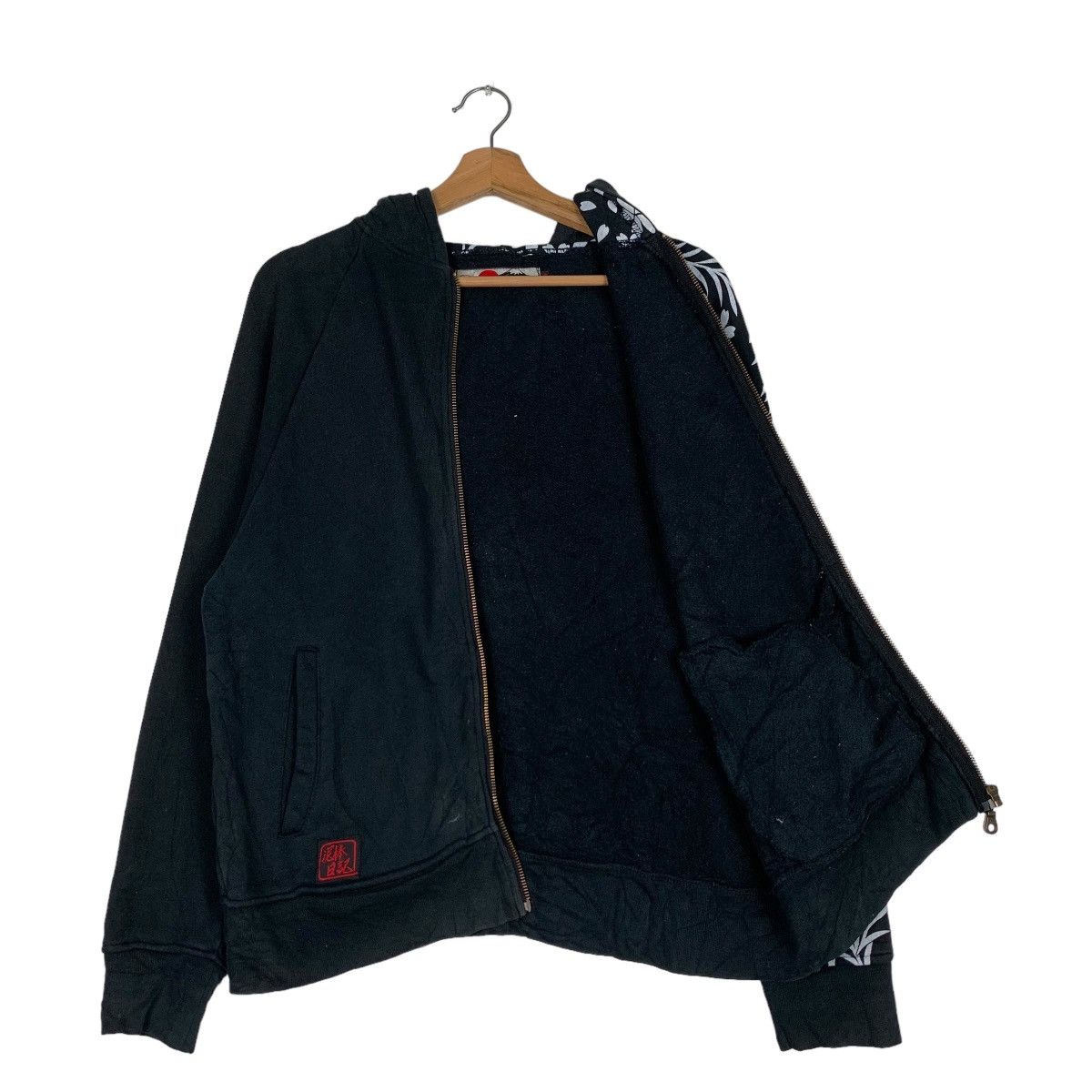 Japanese Brand Japanese Traditional Sakura on Sleeve Hoodies #0731-C33 Size US M / EU 48-50 / 2 - 9 Thumbnail