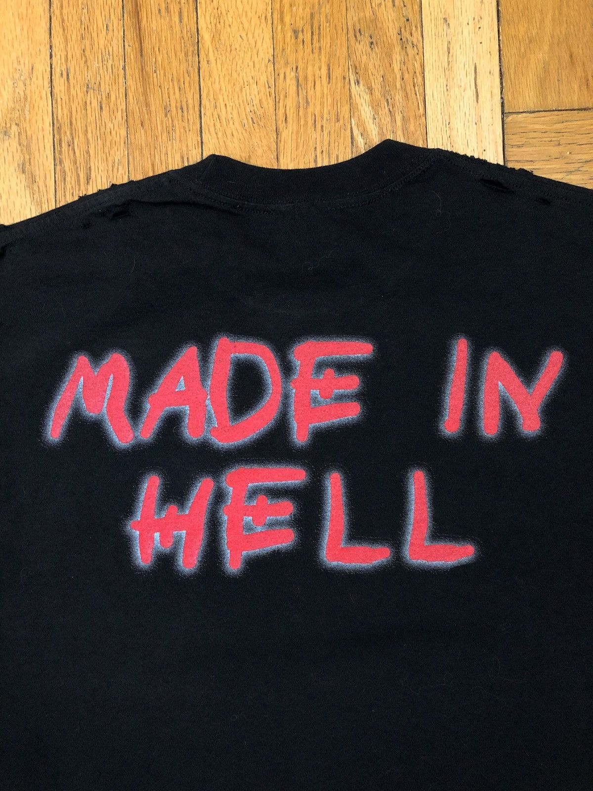 Vintage 2002 Friday The 13th Made In Hell T-Shirt Size US M / EU 48-50 / 2 - 5 Thumbnail