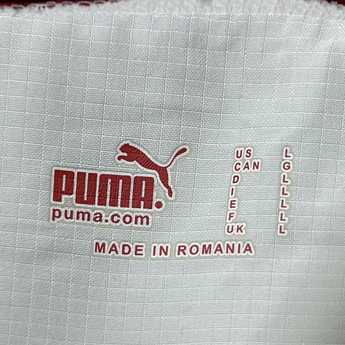 Puma × Vintage VfB Stuttgart Puma Home Soccer Football jersey Tshirt Tee Size US L / EU 52-54 / 3 - 5 Thumbnail