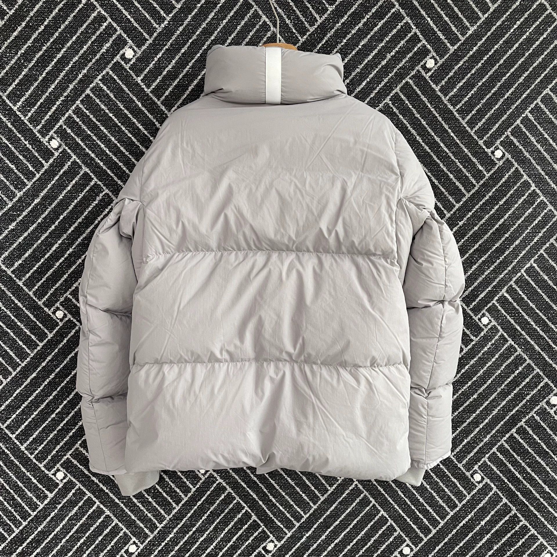 Canada Goose Canada Goose gray XS unisex short puffer stand collar WP Size US XS / EU 42 / 0 - 2 Thumbnail