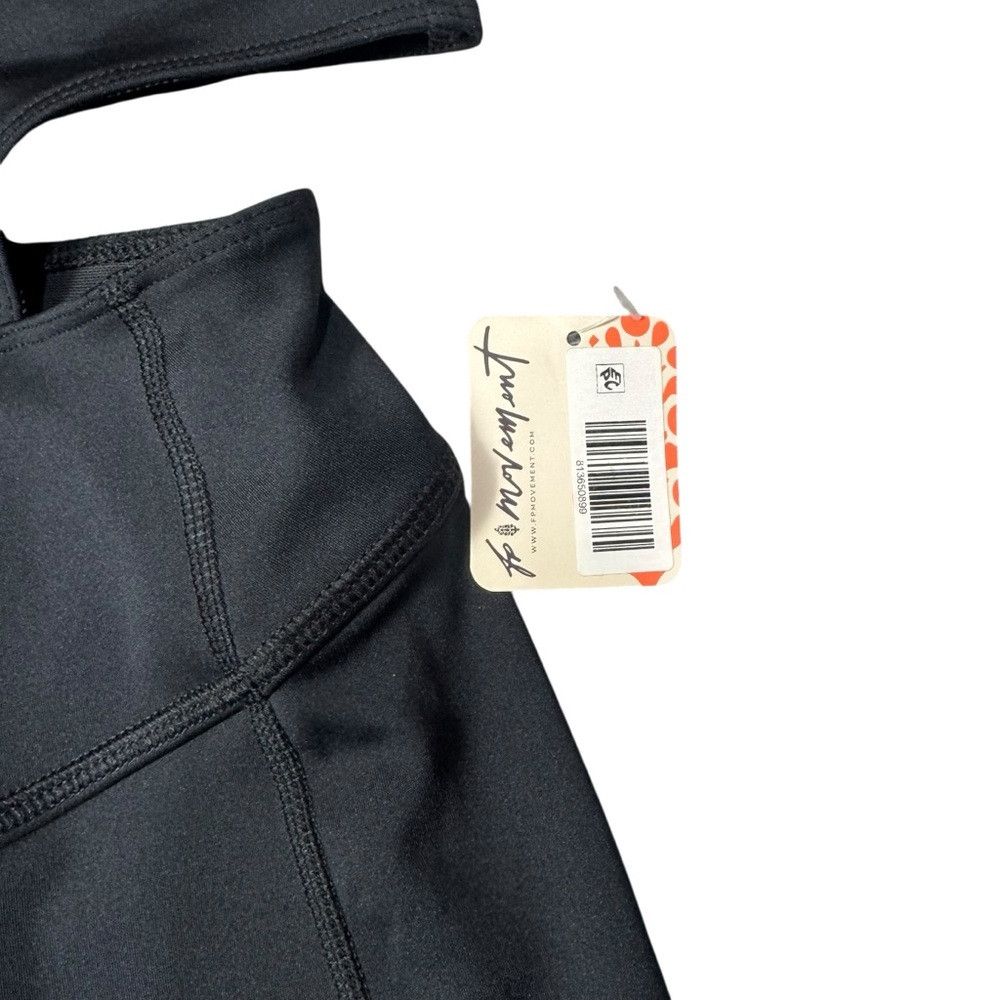 Free People NWT New Free People Movement Back It Up Black Jumpsuit Size Size 26" / US 2 / IT 38 - 6 Thumbnail