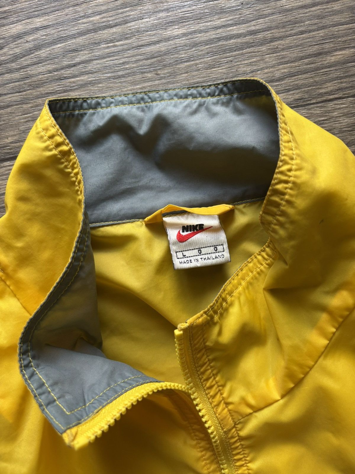 Nike Vintage nike windbreaker Size US L / EU 52-54 / 3 - 2 Thumbnail