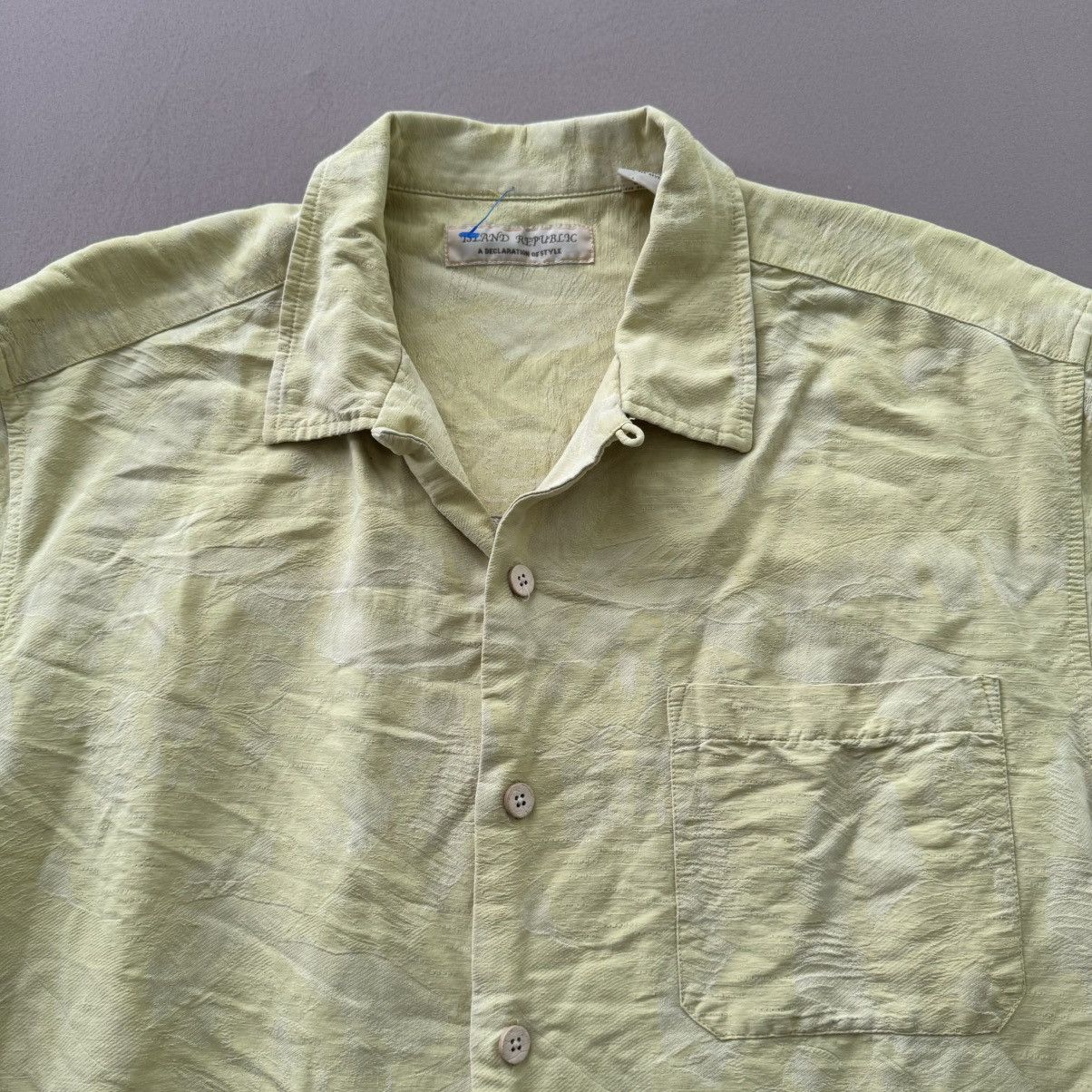Designer × Other × Vintage Vintage Island Republic Silk Camp Collar Shirt Size US XL / EU 56 / 4 - 5 Thumbnail