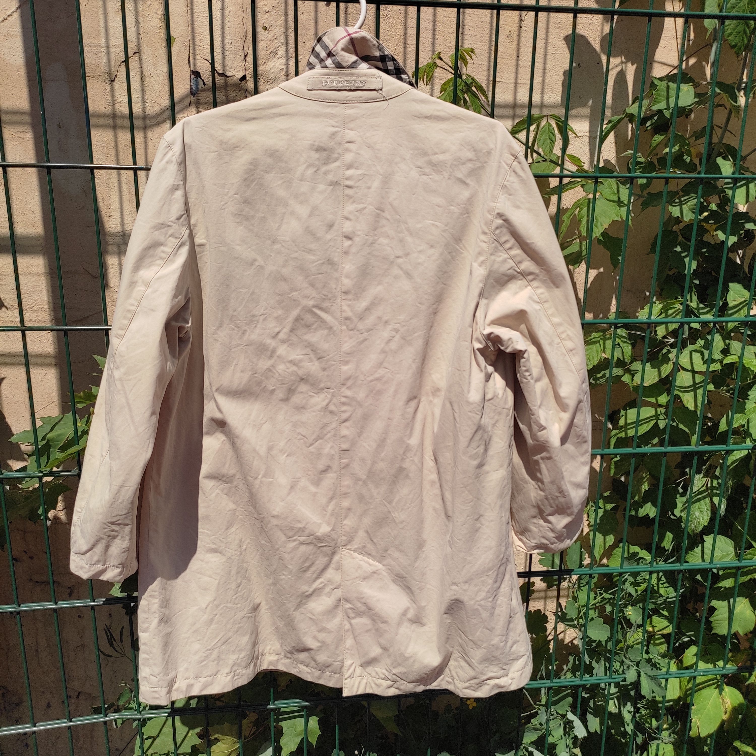 Burberry × Vintage Burberry London Womens vintage Light Coat jacket nova check Size XS / US 0-2 / IT 36-38 - 16 Thumbnail