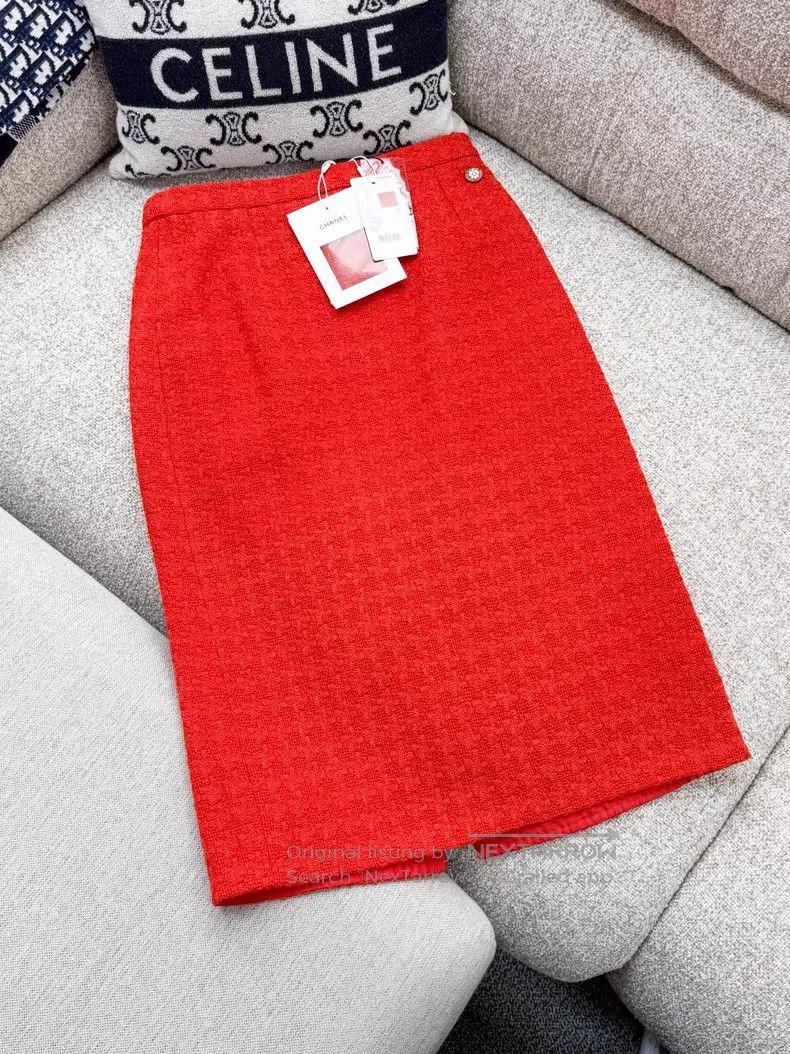 Chanel Chanel Red four-pocket soft tweed half-length skirt Size 25" / US 0 / IT 36 - 2 Thumbnail
