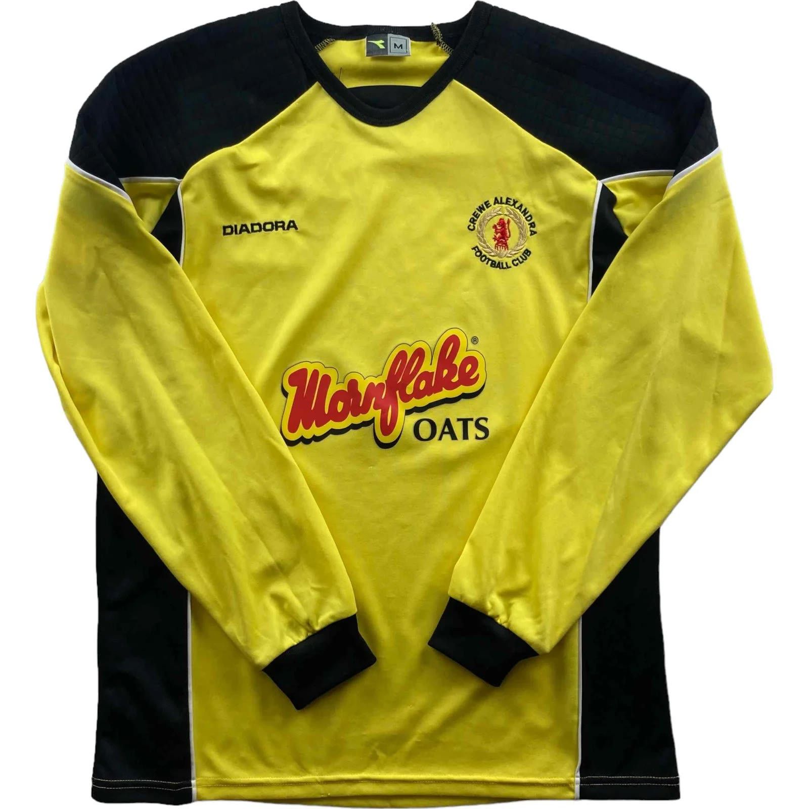 Diadora Crewe Alexandra 2005-06 goalkeeper football jersey size M Size US M / EU 48-50 / 2 - 1 Thumbnail