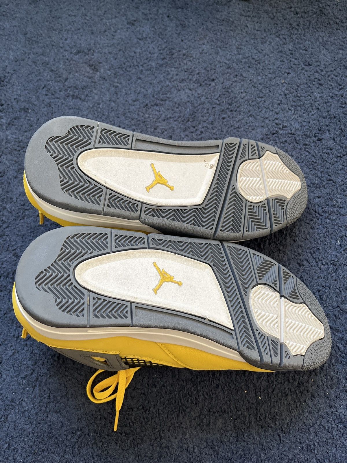 Jordan Brand Jordan 4 Retro Lightning Size US 10 / EU 43 - 5 Thumbnail