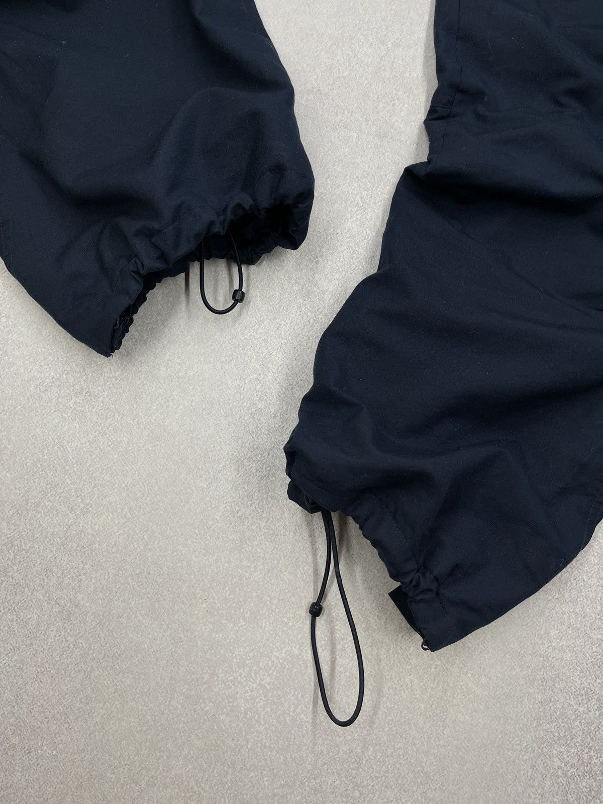 Nike Vintage Nike Nylon Sweatpants Navy Drill Y2K ACG TECH Size US 38 / EU 54 - 6 Thumbnail