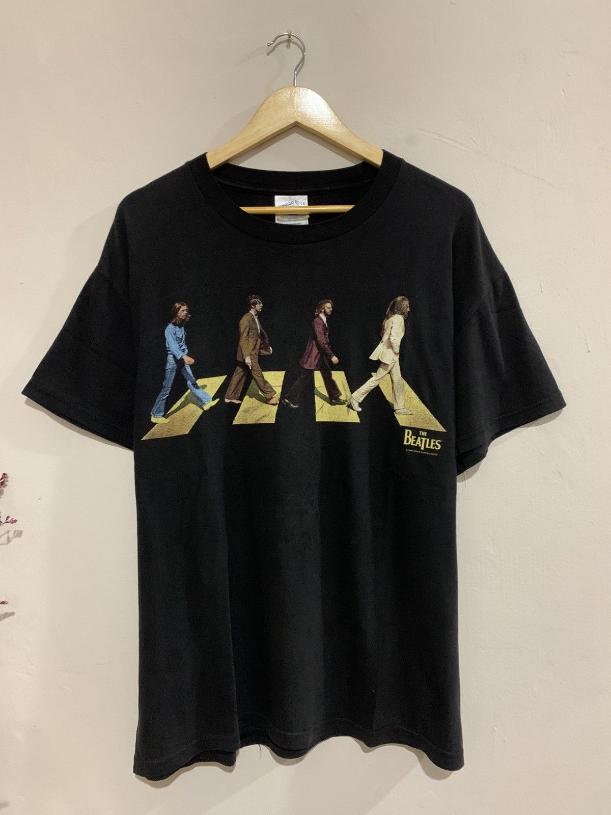 Band Tees × Vintage Vintage 1996 The Beatles Abbey Road Band Tees Size US L / EU 52-54 / 3 - 1 Thumbnail