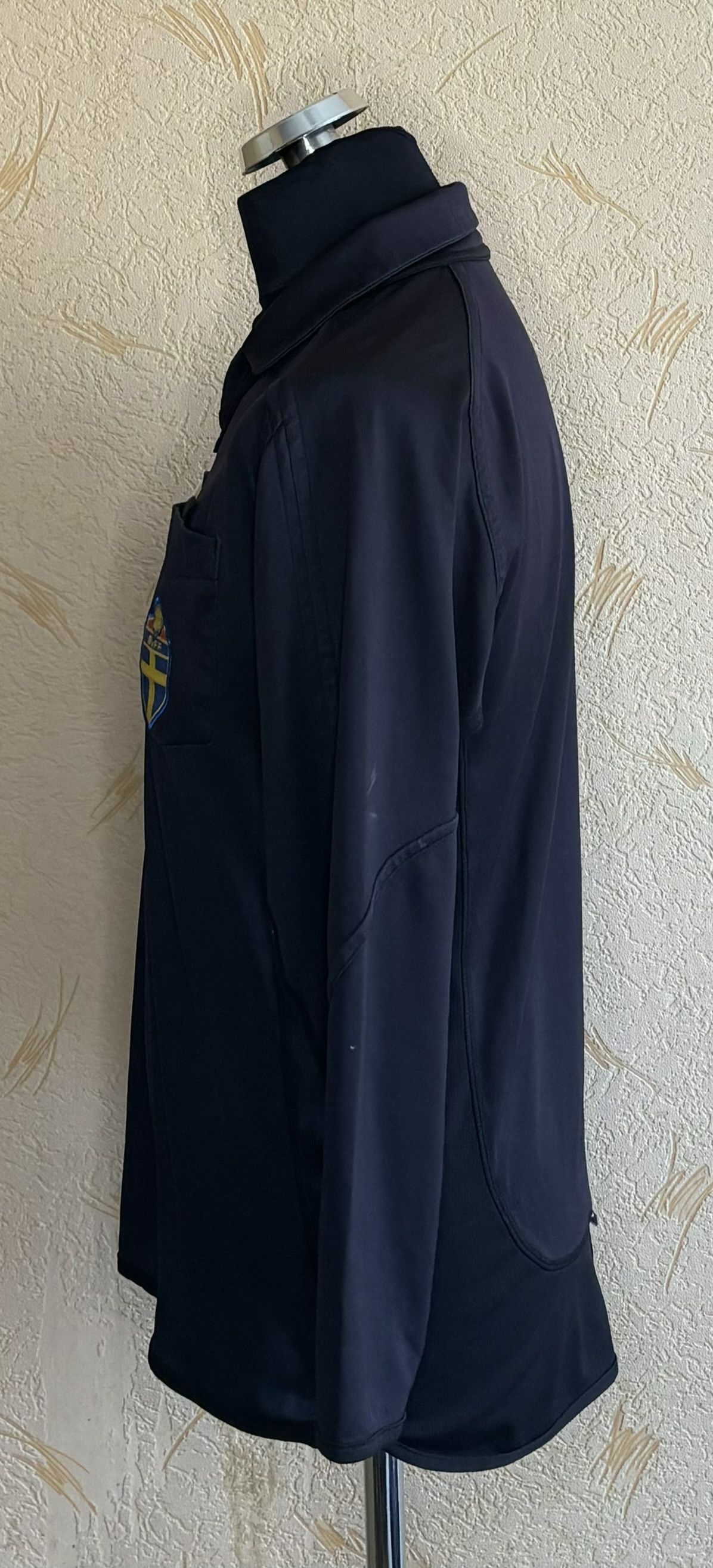 Umbro Sweden Umbro Referee Jersey Size. M Size US M / EU 48-50 / 2 - 3 Thumbnail