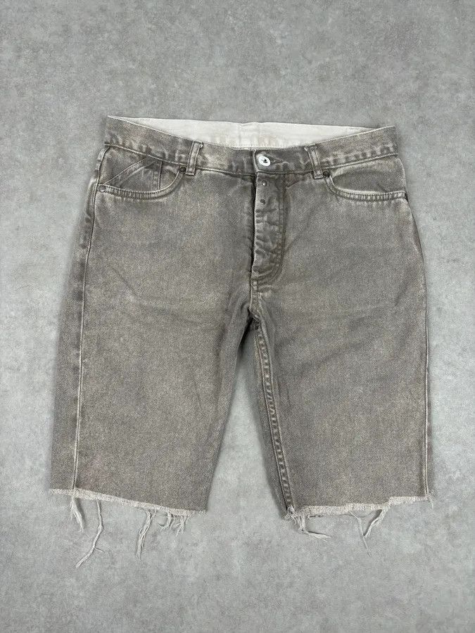 Maison Margiela SS2012 Maison Margiela Beige Denim Signature Distressed Shorts Size 26" / US 2 / IT 38 - 2 Thumbnail