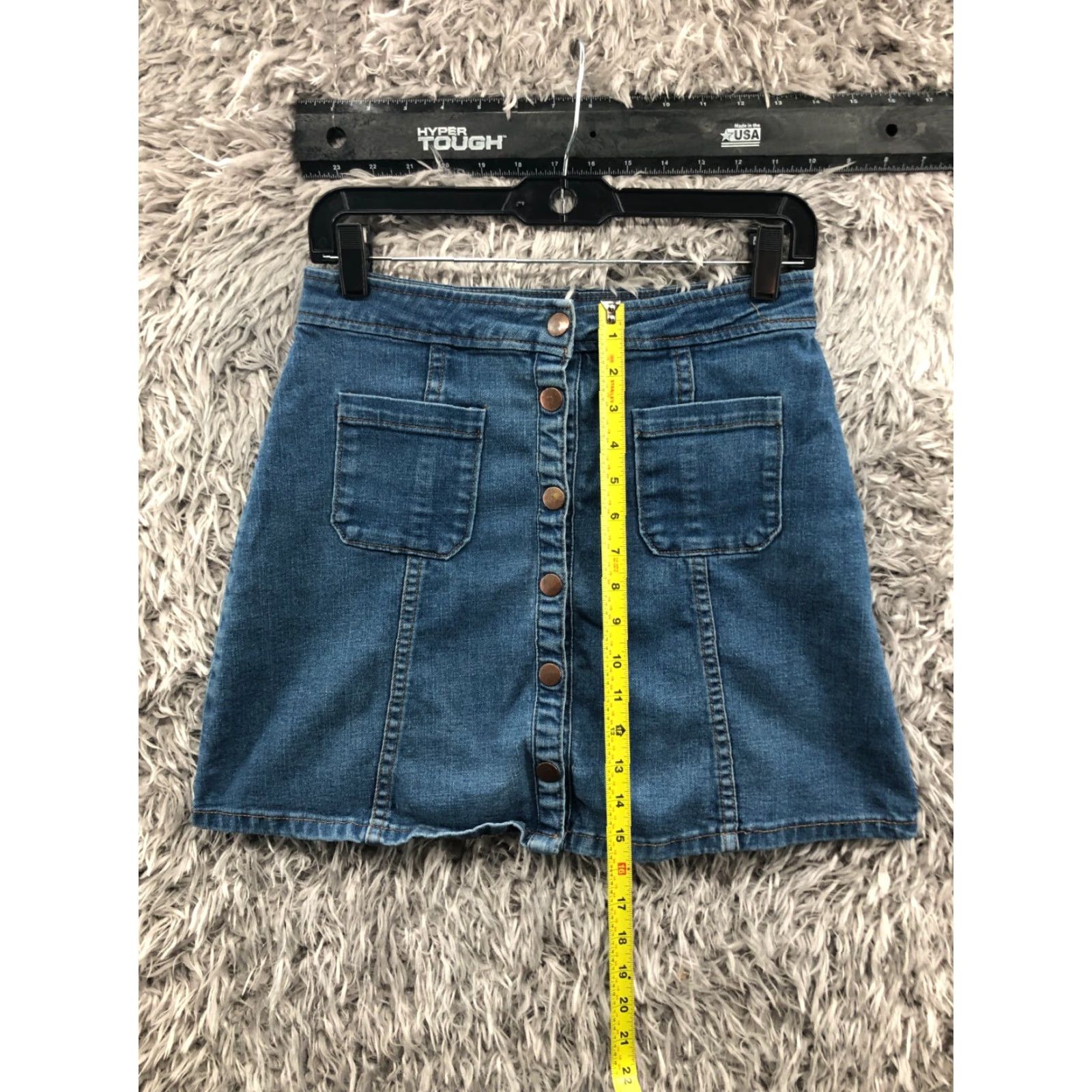 Vintage Alya A-Line Skirt Womens Size S Midi Front Button Blue Denim Slit Logo Solid Midi Length Casual Party/Cocktail City Womens Size 28" / US 6 / IT 42 - 3 Thumbnail