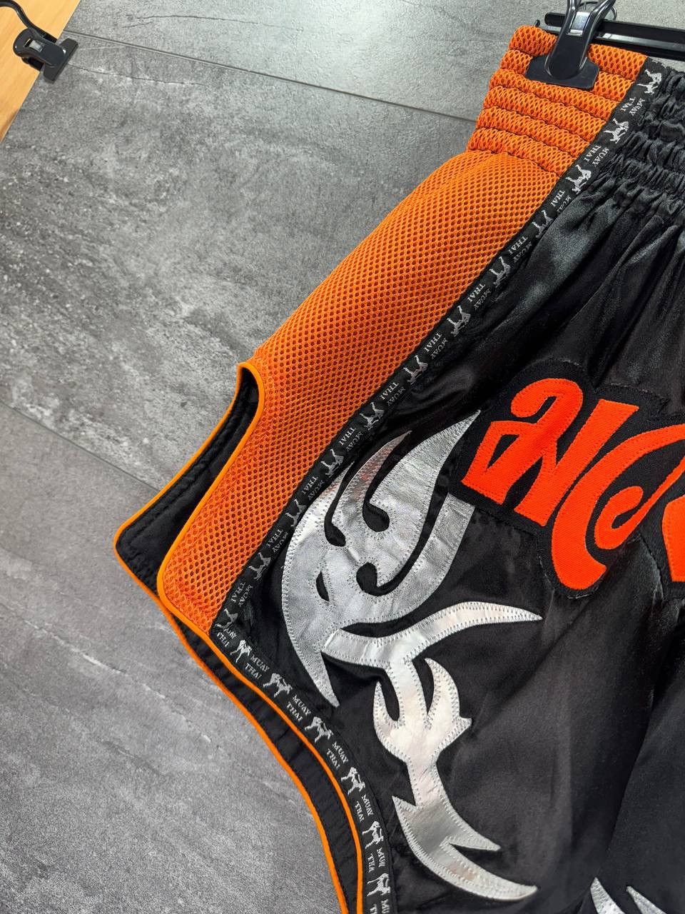 Other LUMPINEE BOXING SHORTS SPORT RETRO MUAY THAI MMA Size US 36 / EU 52 - 8 Thumbnail