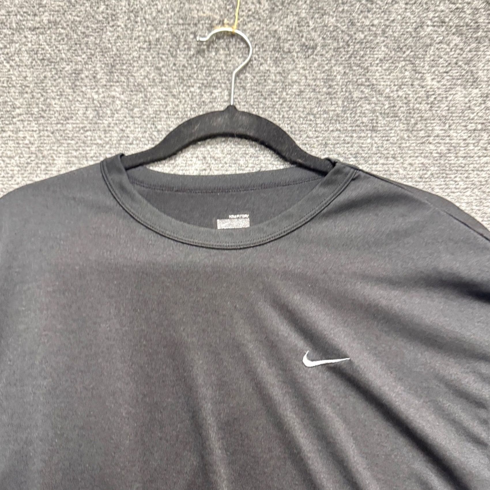Nike Nike T-Shirt Mens Medium Dri-Fit Compression Activewear Black Size US M / EU 48-50 / 2 - 7 Thumbnail