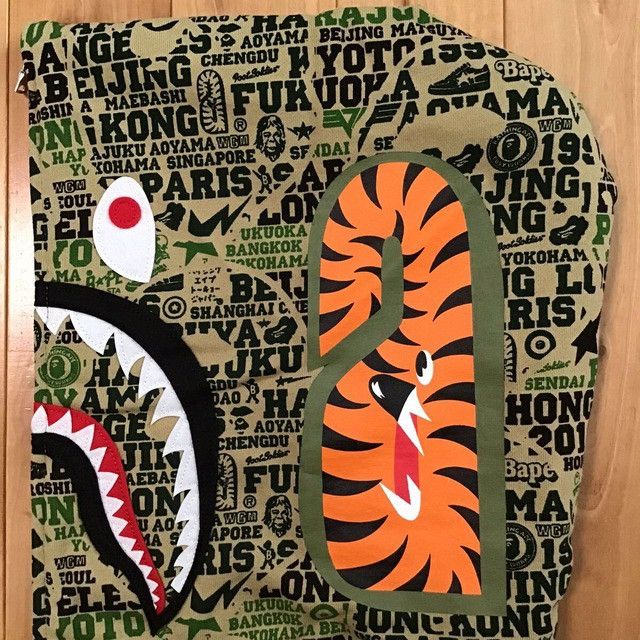 Bape BAPE XXV CITIES CAMO shark full zip hoodie a bathing ape Size US XL / EU 56 / 4 - 5 Thumbnail