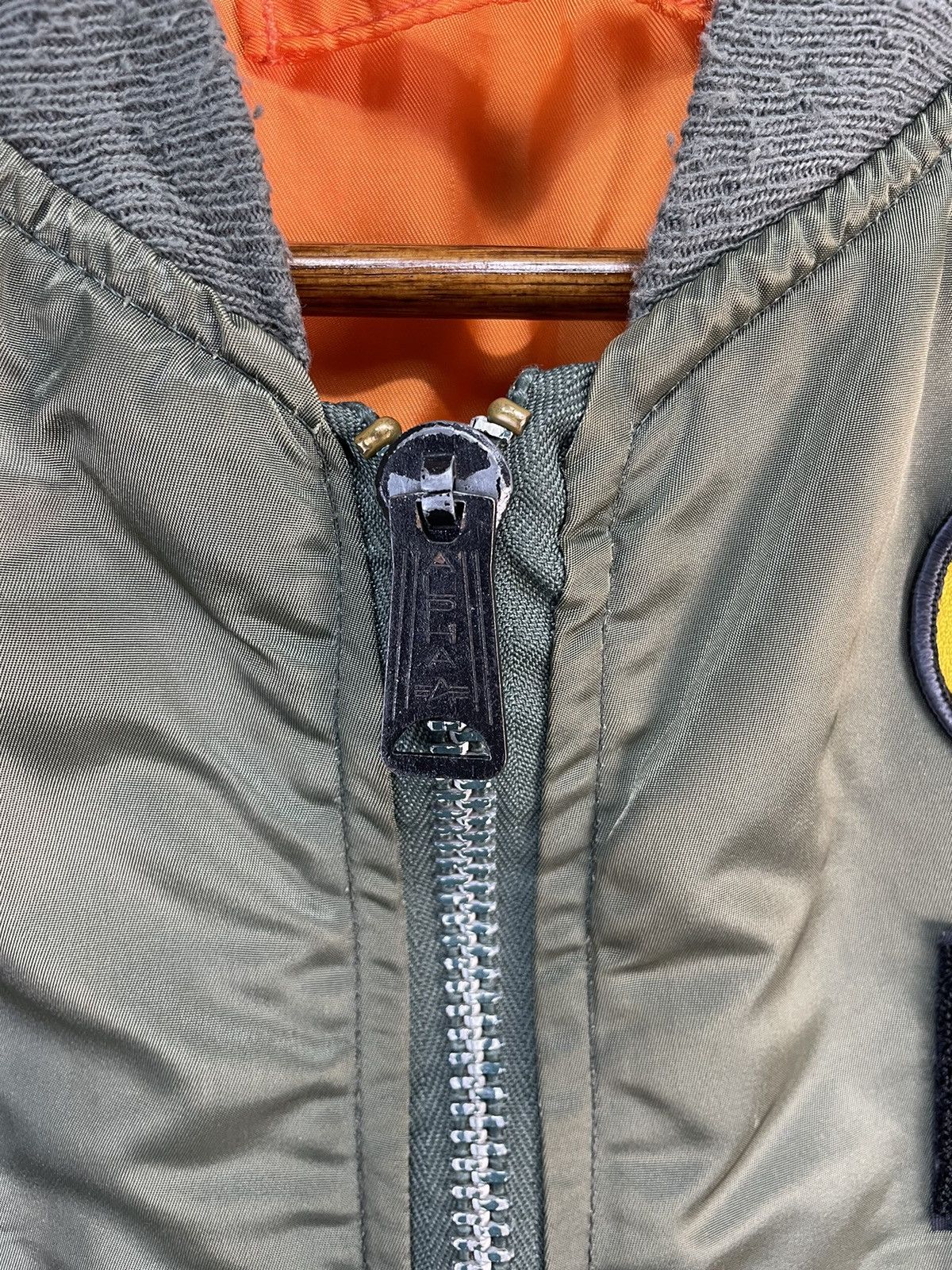 Alpha Industries × AlphaStyle × Vintage Vintage Alpha Industrie Bomber Jacket With Patches Size US M / EU 48-50 / 2 - 2 Thumbnail