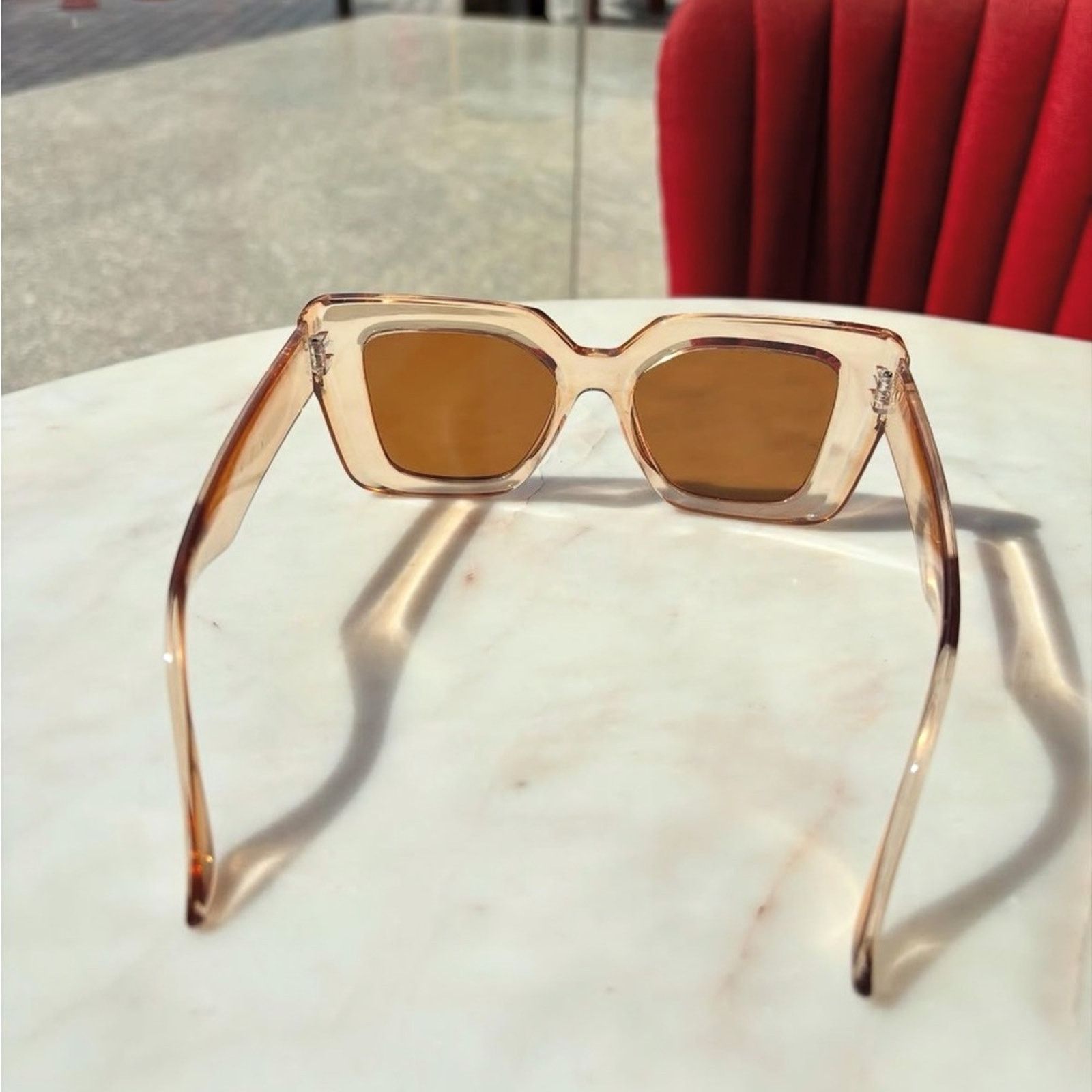 Nordstrom NEW NORDSTROM Clear Brown $78 Oversized Plastic Sunglasses Size ONE SIZE - 16 Thumbnail