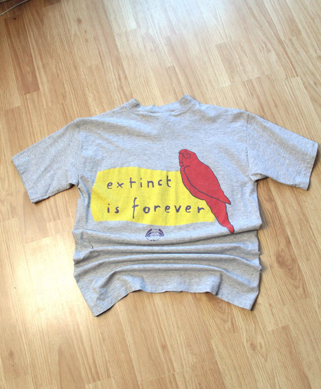 Vintage 🔥 Animals In Danger 90s Vintage T Shirt Body Shop Art Print Size US S / EU 44-46 / 1 - 3 Thumbnail