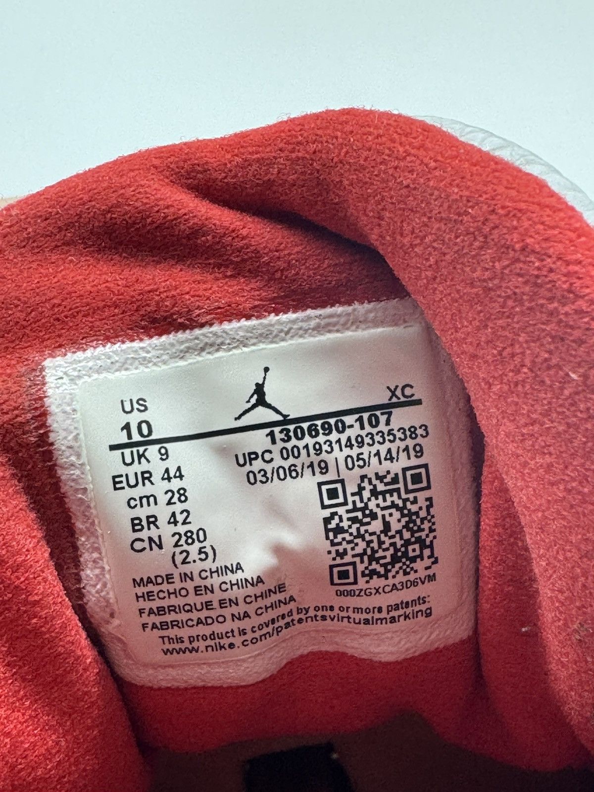 Nike Nike Air Jordan 12 Retro FIBA White Red 130690-107 Size US 10 / EU 43 - 7 Thumbnail