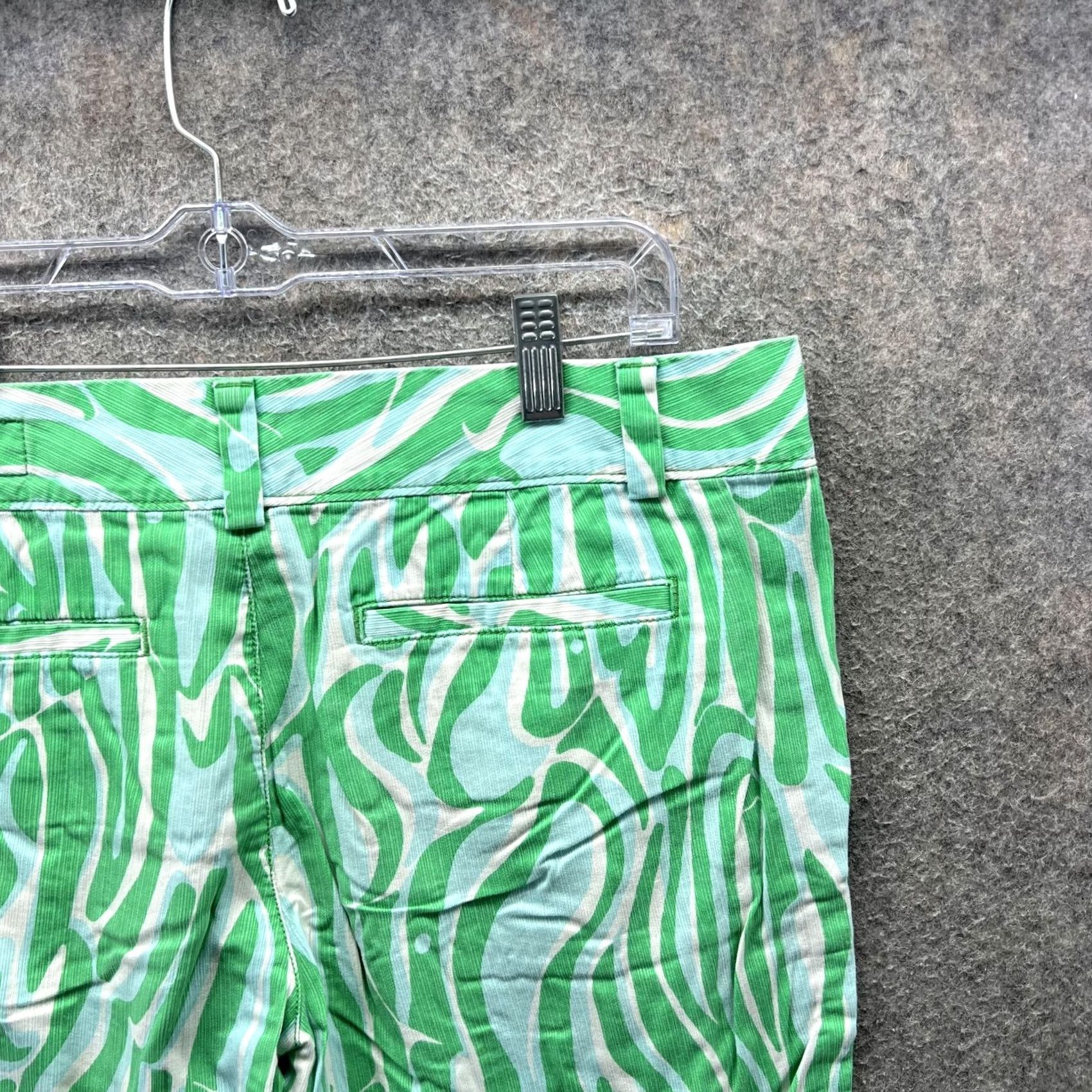 Lilly Pulitzer Lilly Pulitzer Shorts Womens 10 Green Chipper Printed Bermuda Chino Summer Geometric Pattern Size 32" / US 10 / IT 46 - 5 Thumbnail
