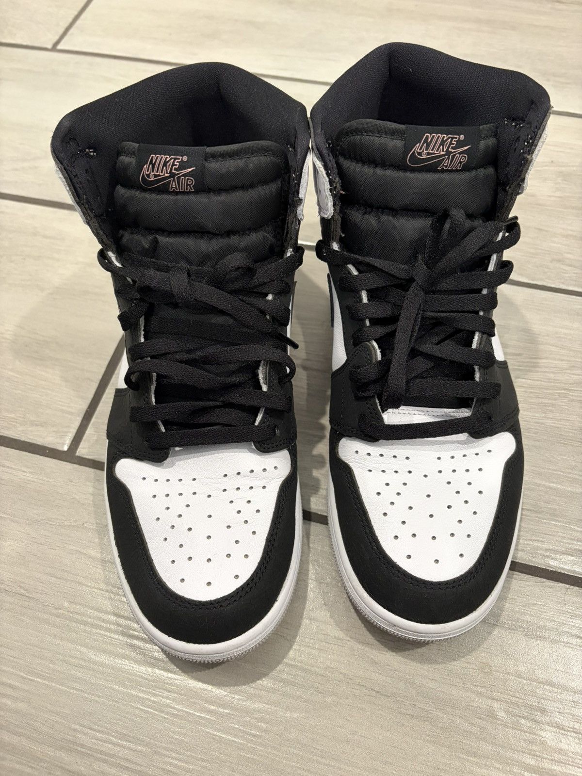 Nike Air Jordan 1 Retro High OG Size US 11.5 / EU 44-45 - 4 Thumbnail