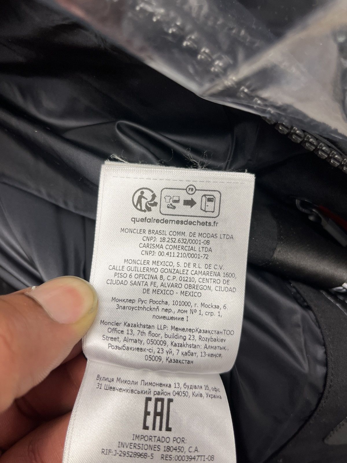 Moncler Moncler giubutto Jacket Size US S / EU 44-46 / 1 - 16 Thumbnail