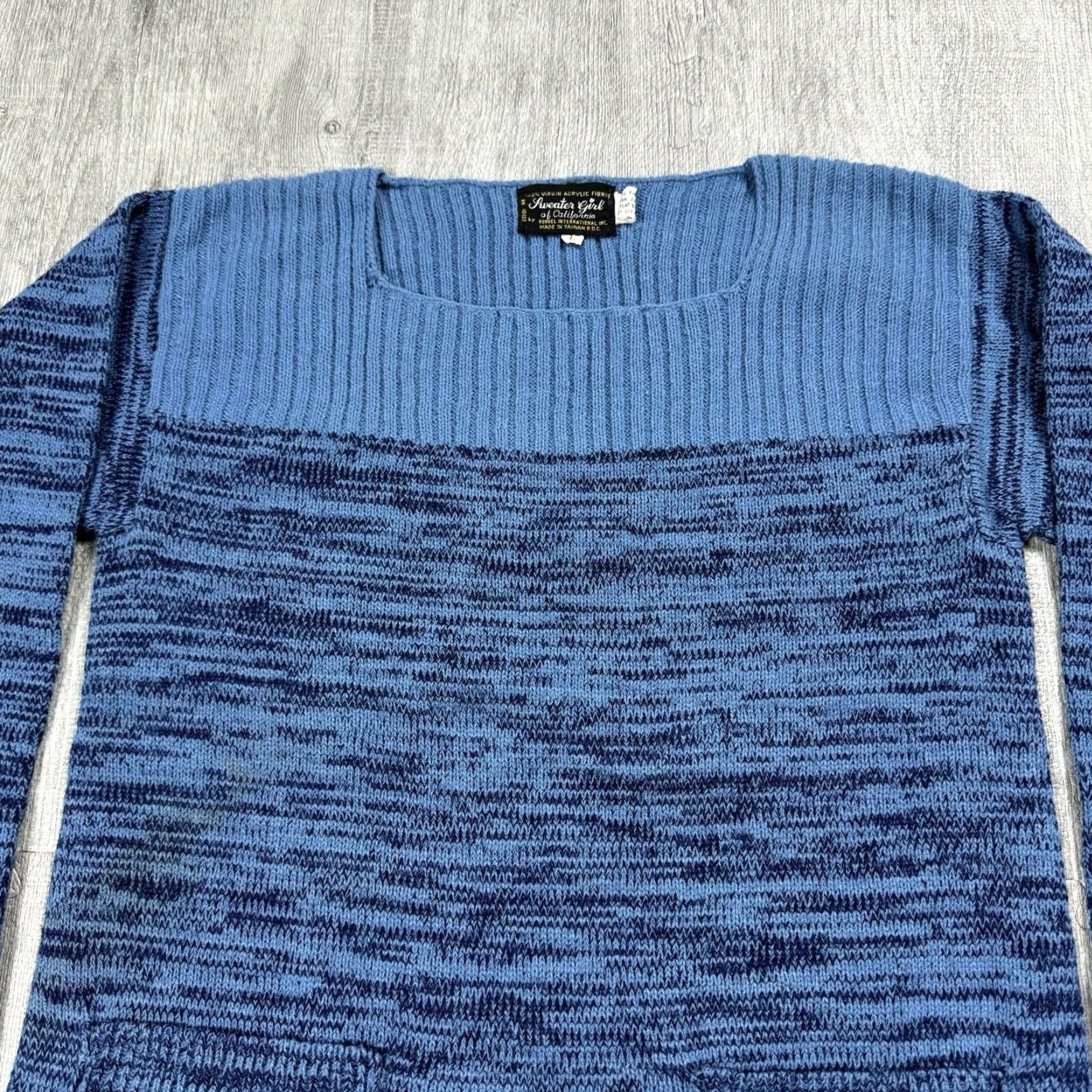Vintage VINTAGE 1970s Sweater Girl of California Blue Pullover Flare Sleeve Sweater Size L Women Boho Hippy Size US L / EU 52-54 / 3 - 2 Thumbnail