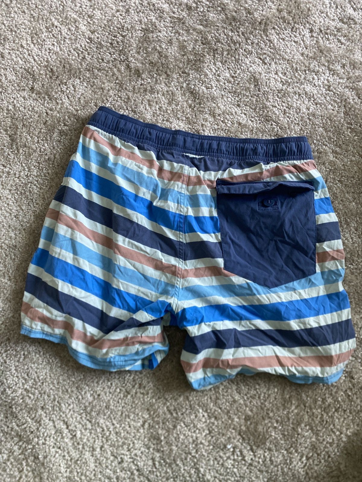 Patagonia Patagonia Wavefarer Shorts (M) Size US 32 / EU 48 - 2 Thumbnail