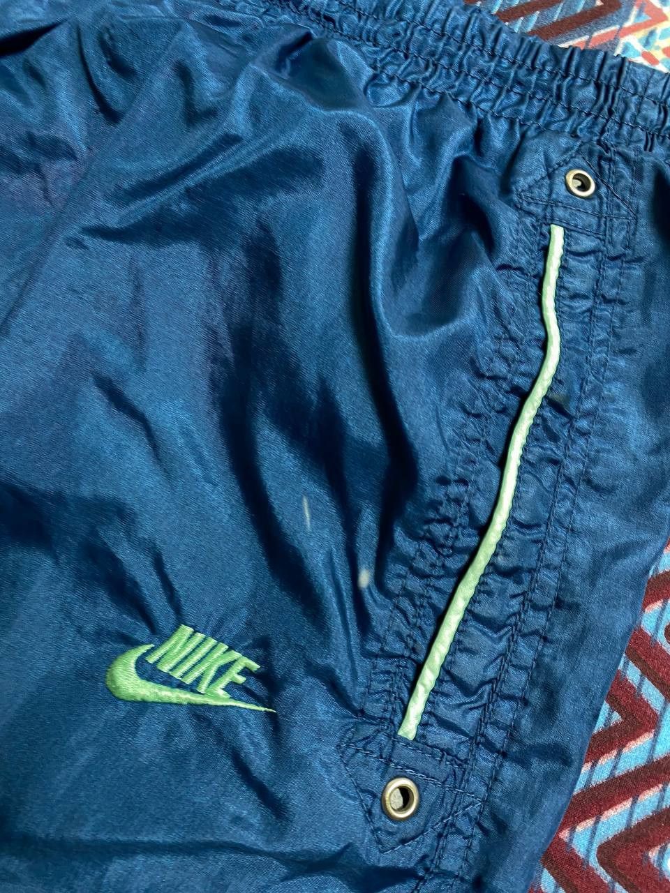 Nike Vintage NIKE logo Casual Pants blue Y2K size XL Size US 36 / EU 52 - 4 Thumbnail
