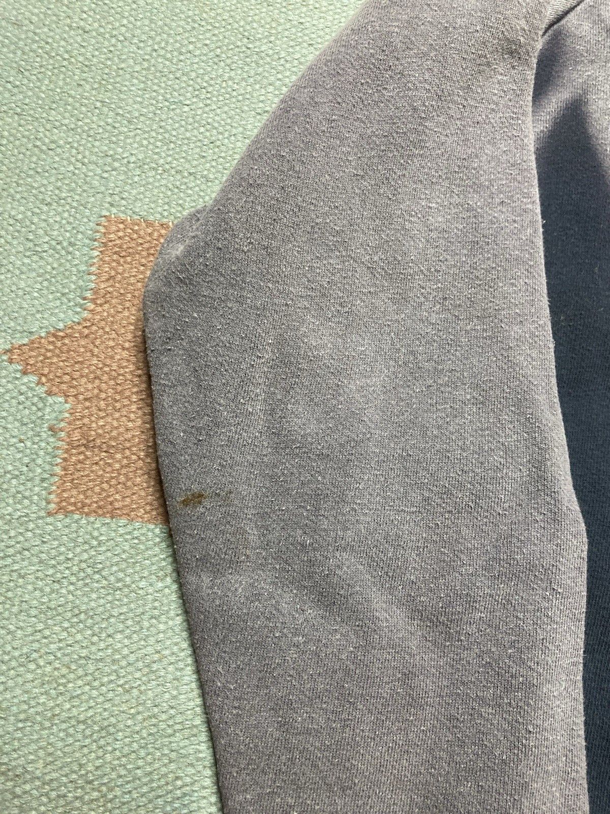 Vintage 60s crewneck sweatshirt blank sun faded blue gradient L/XL Size US XL / EU 56 / 4 - 3 Thumbnail