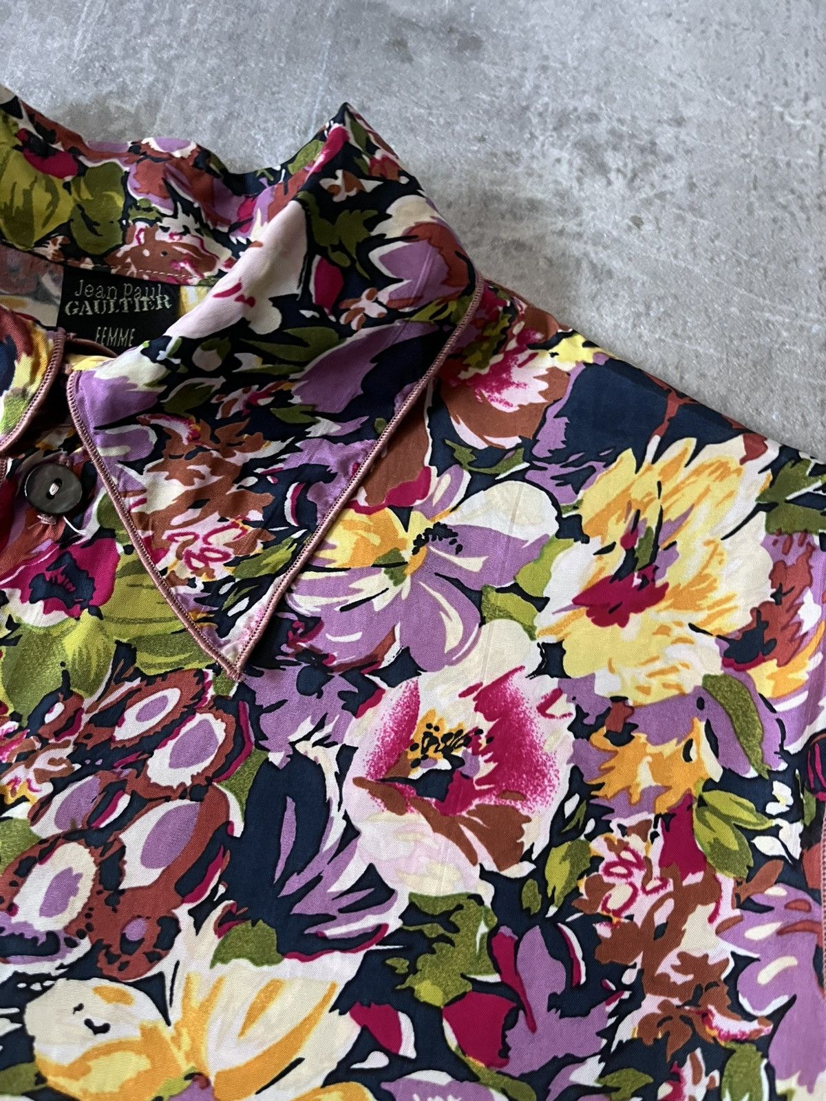 Jean Paul Gaultier Jean Paul Gaultier S/S 2001 rayon floral shirt Size US S / EU 44-46 / 1 - 7 Thumbnail