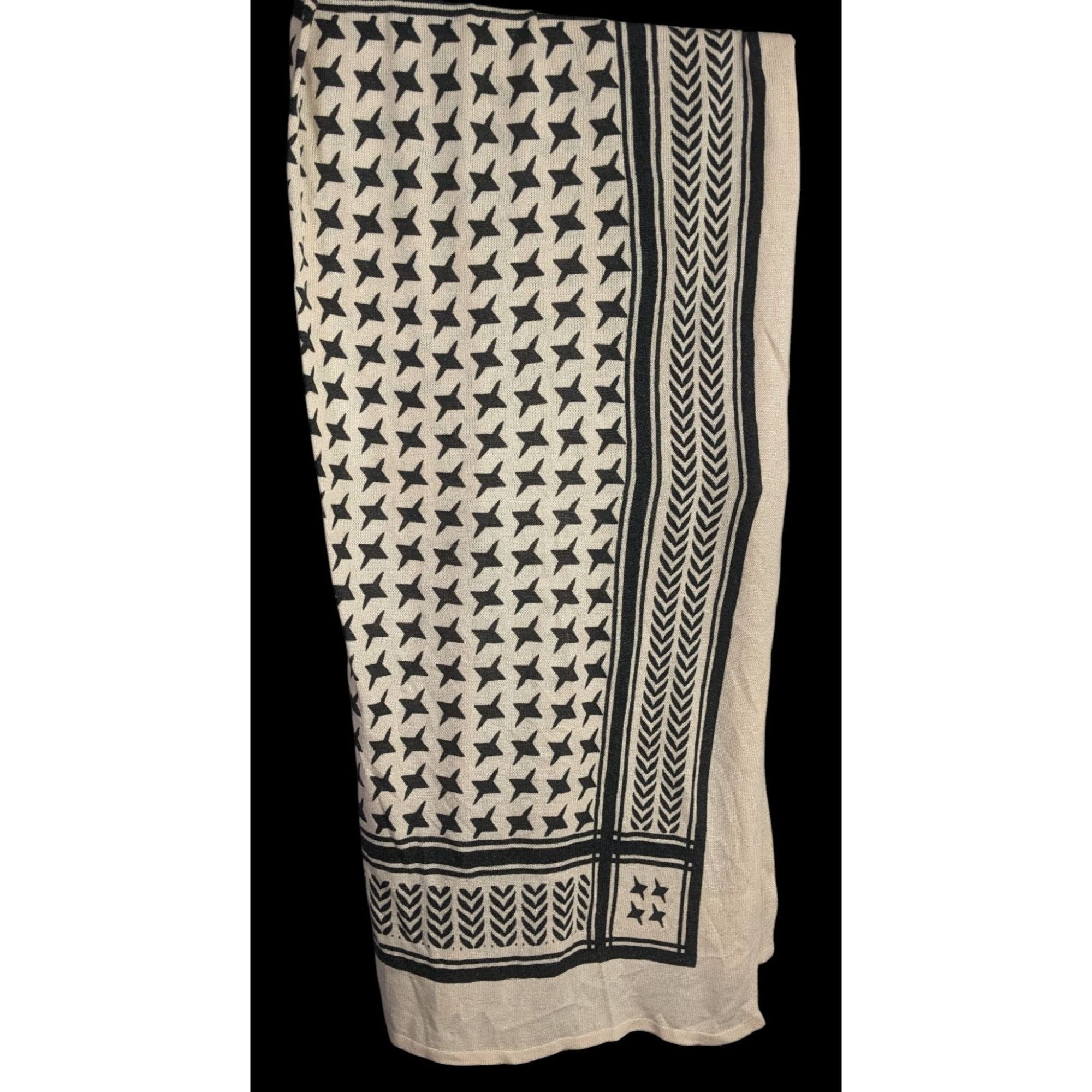 Other Clara H Star Pattern Beige & Black Knit Wrap Scarf Shawl 49x Size ONE SIZE - 1 Thumbnail